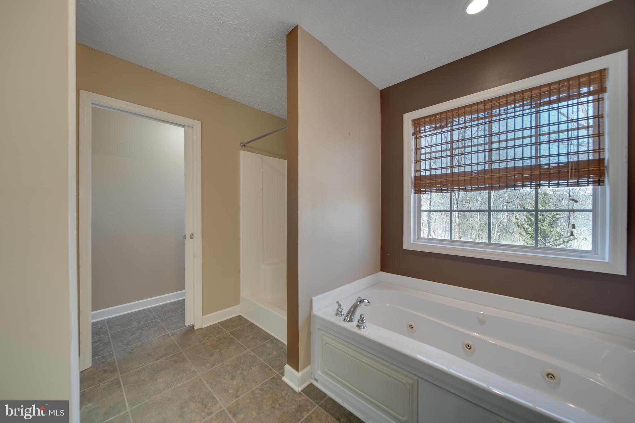 PARKSIDE ESTATES - Residential