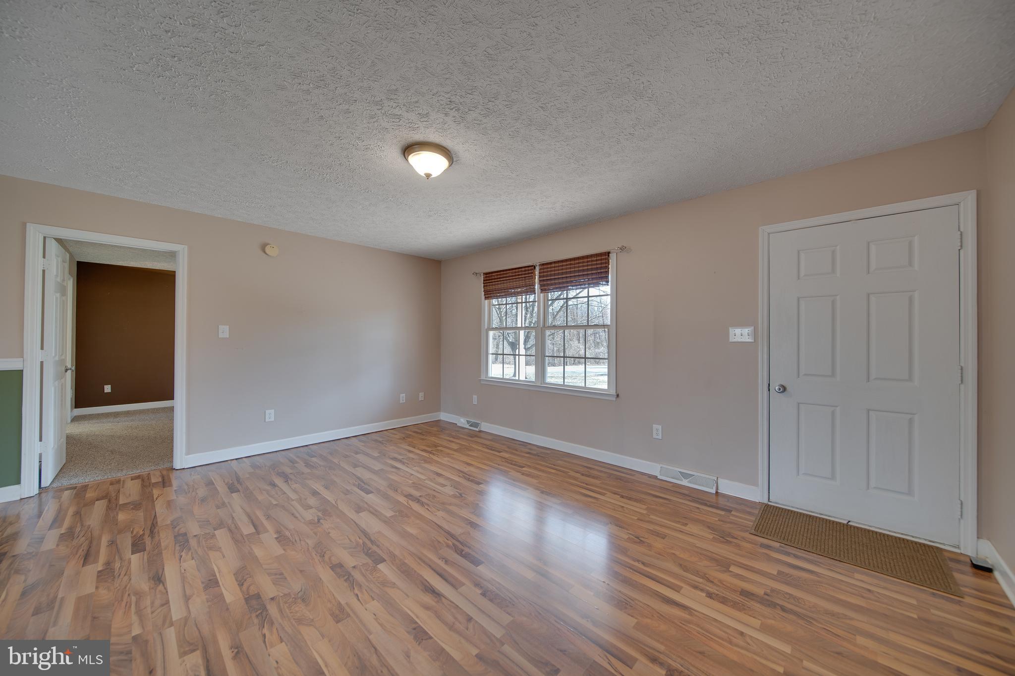 PARKSIDE ESTATES - Residential