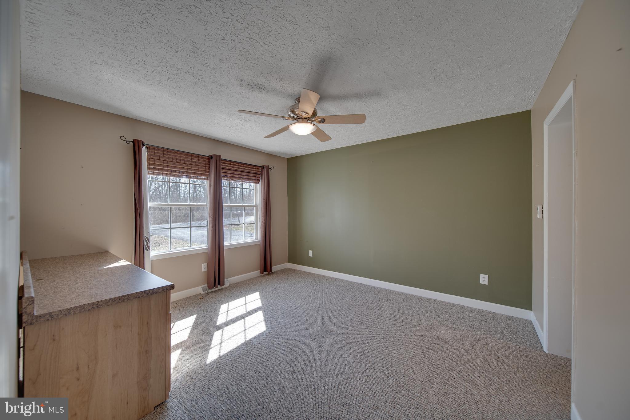 PARKSIDE ESTATES - Residential