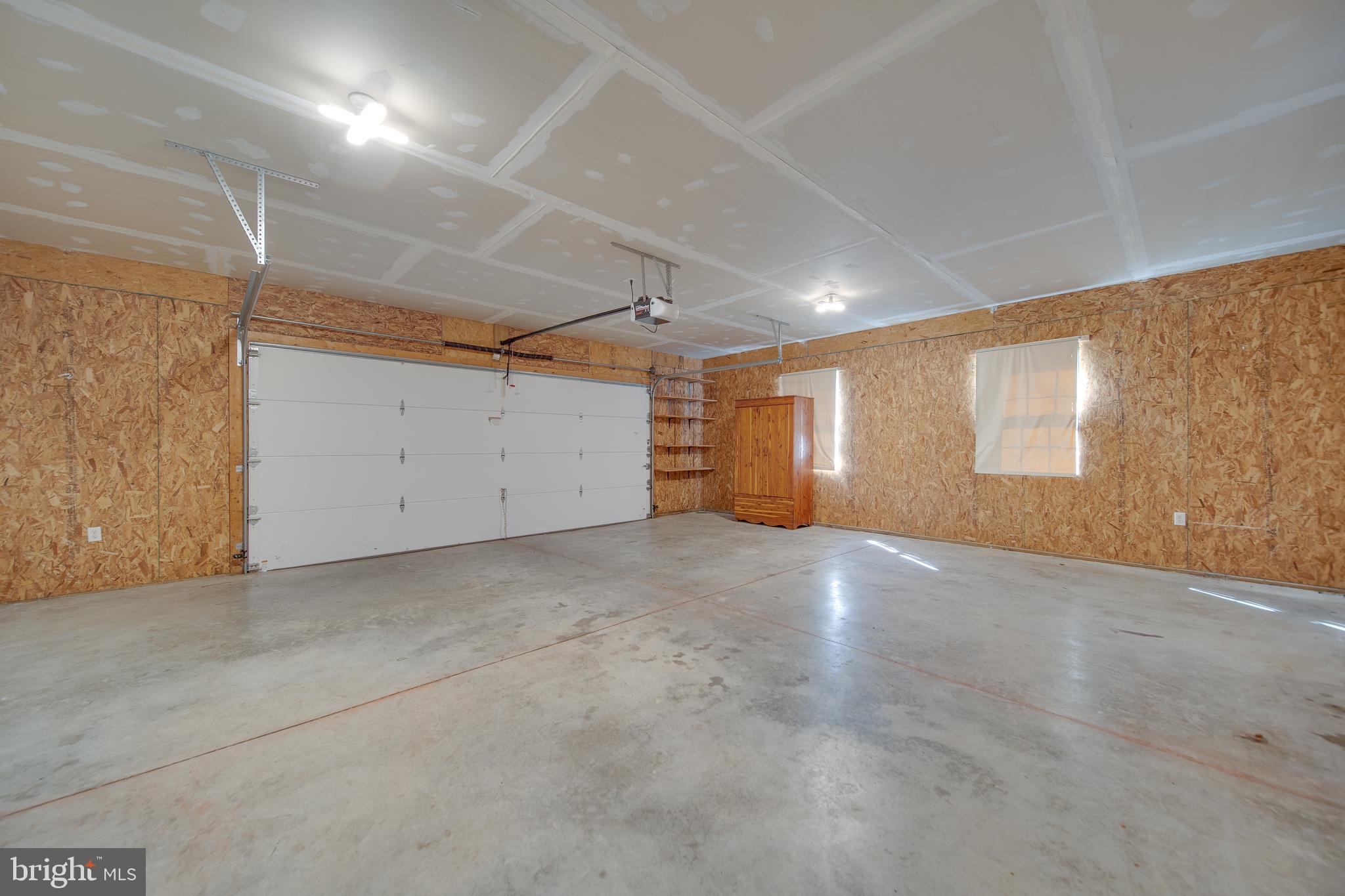 PARKSIDE ESTATES - Residential