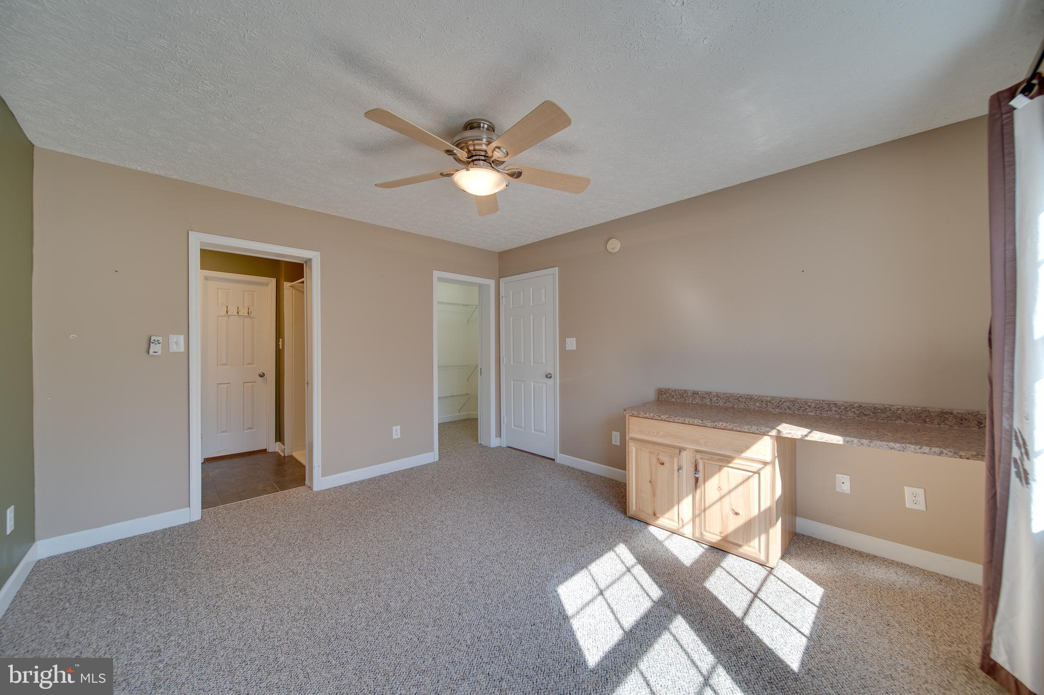 PARKSIDE ESTATES - Residential