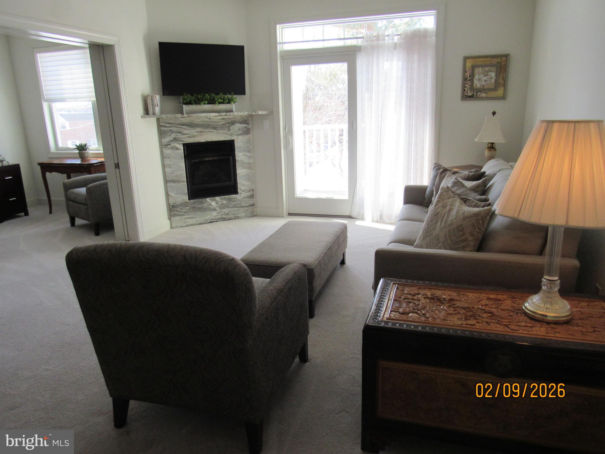 300 TYLER COURT 00 422