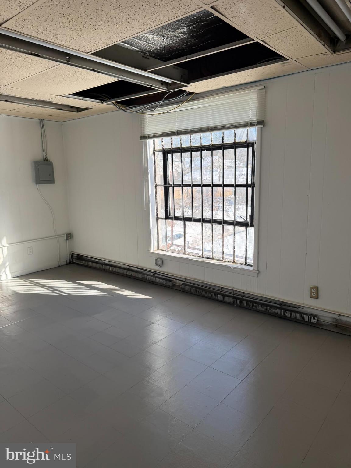 6118 CENTRAL AVENUE 2ND LEVEL #200