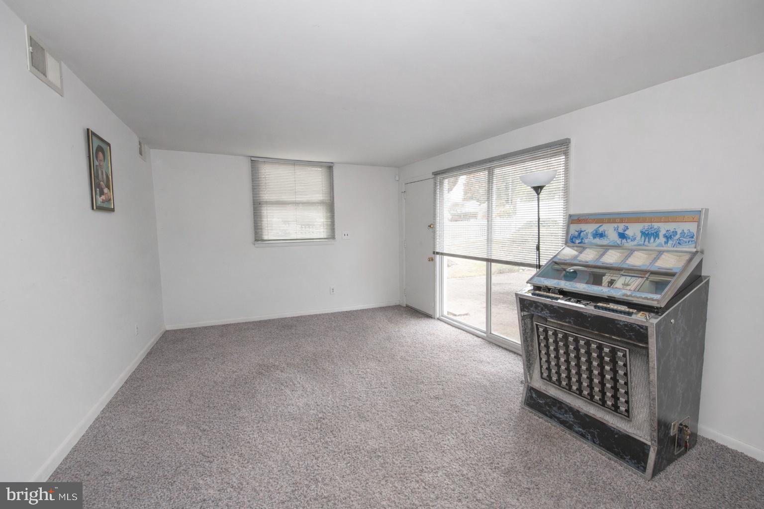 JUNE MEADOWS - Residential