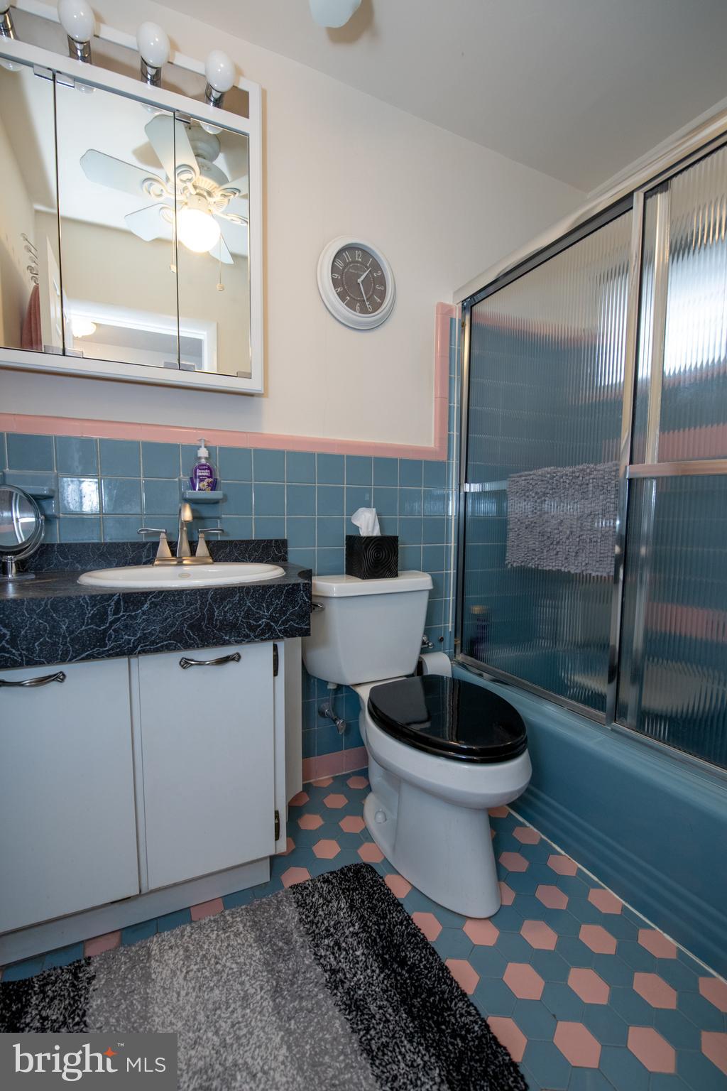 JUNE MEADOWS - Residential