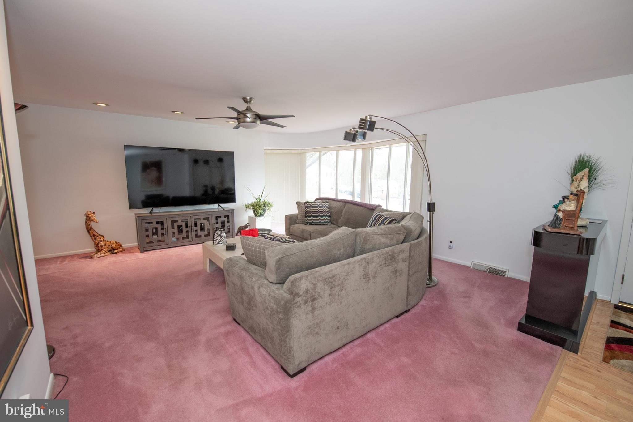 JUNE MEADOWS - Residential