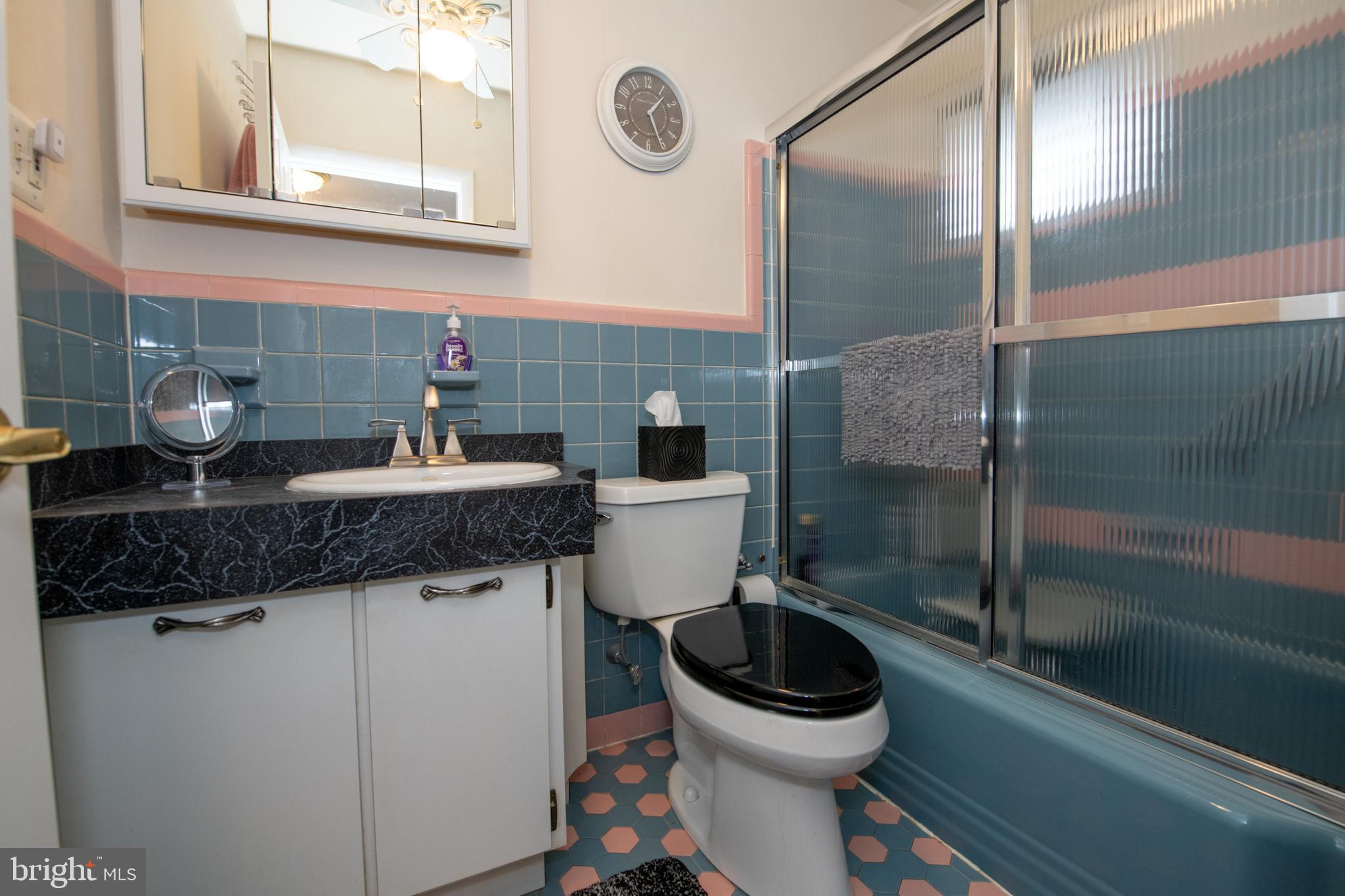 JUNE MEADOWS - Residential