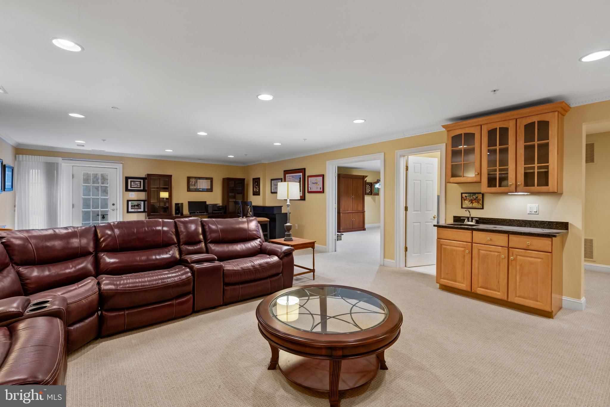 DUNLOY TOWNHOME - Residential