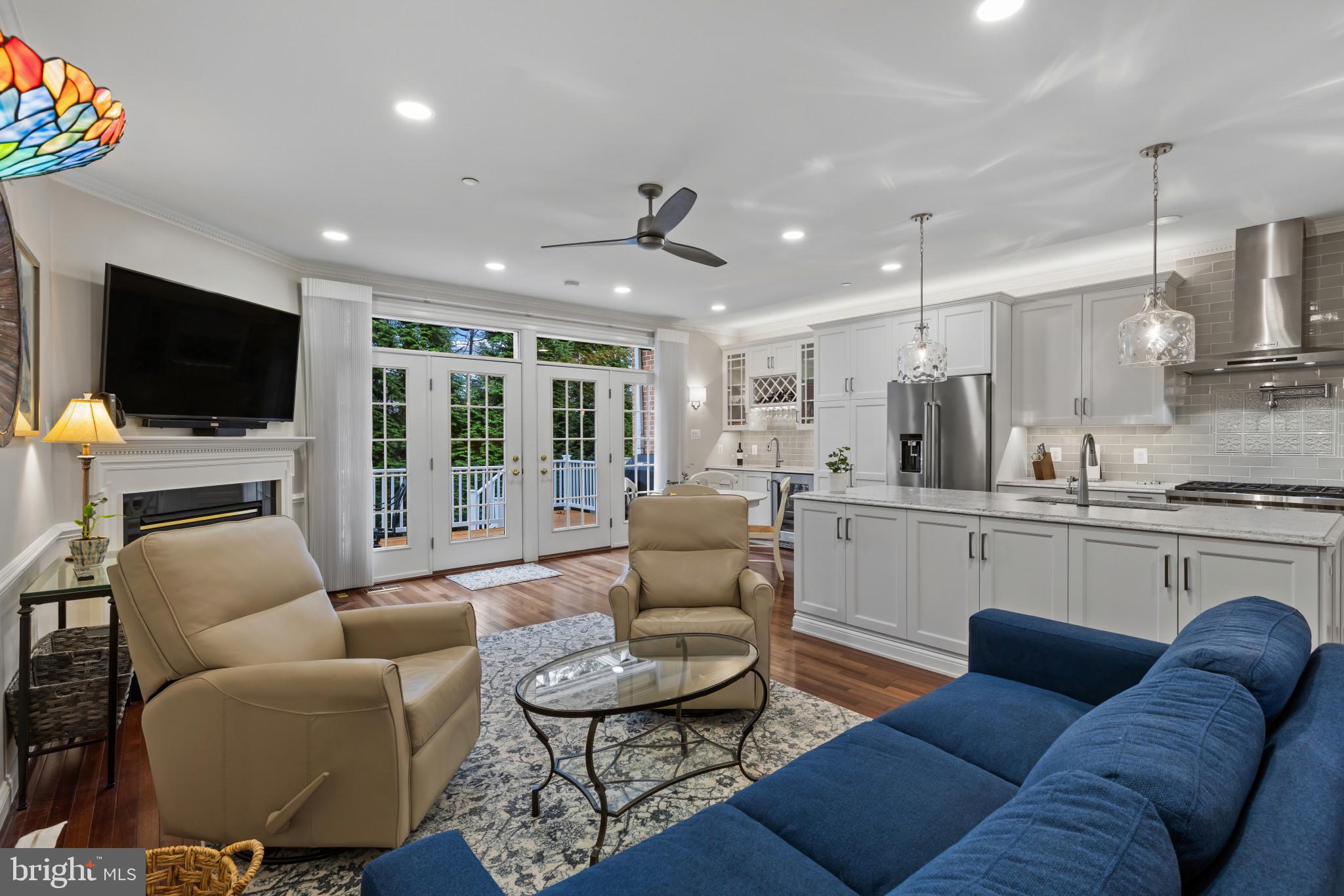 DUNLOY TOWNHOME - Residential