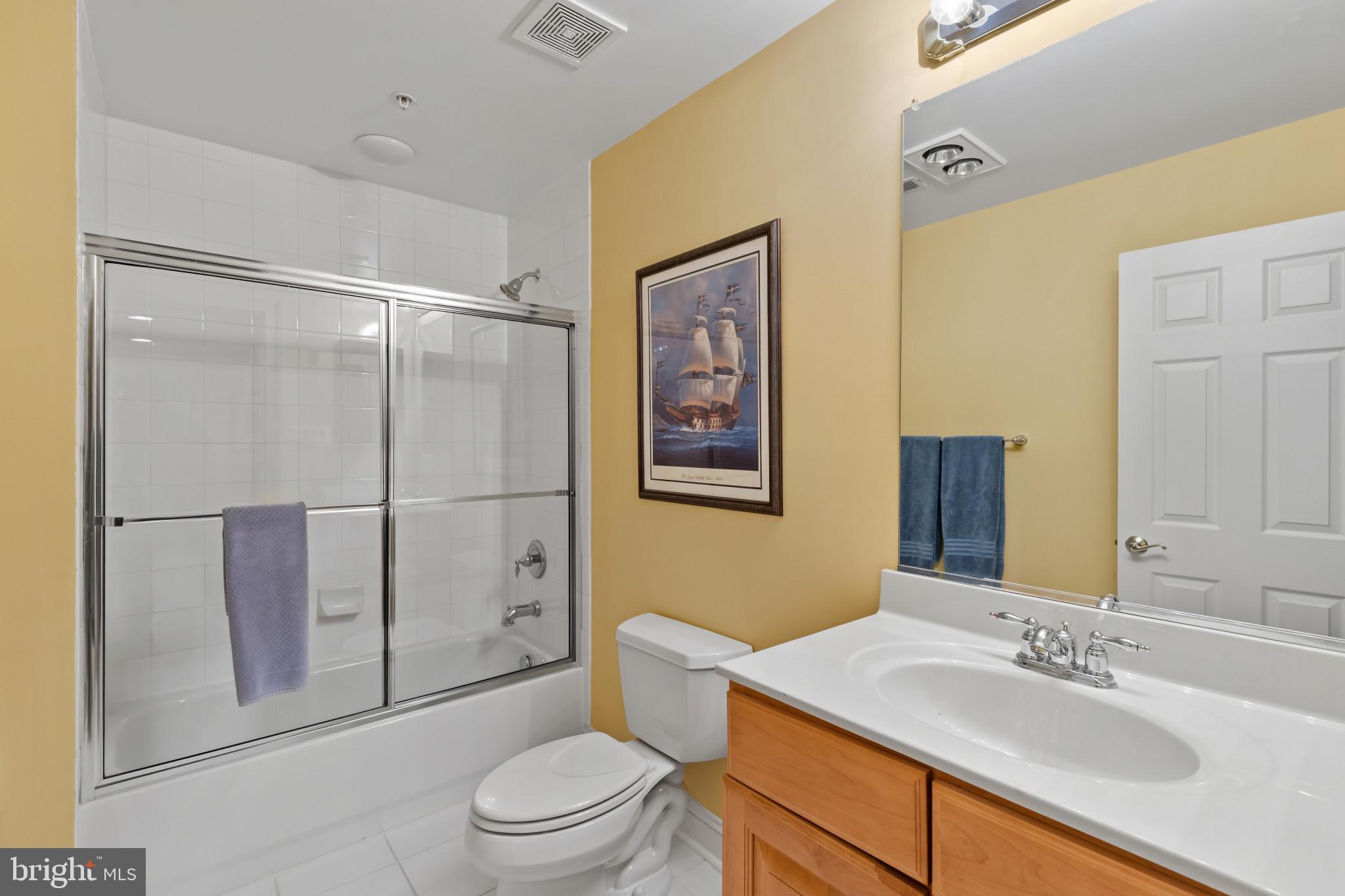 DUNLOY TOWNHOME - Residential