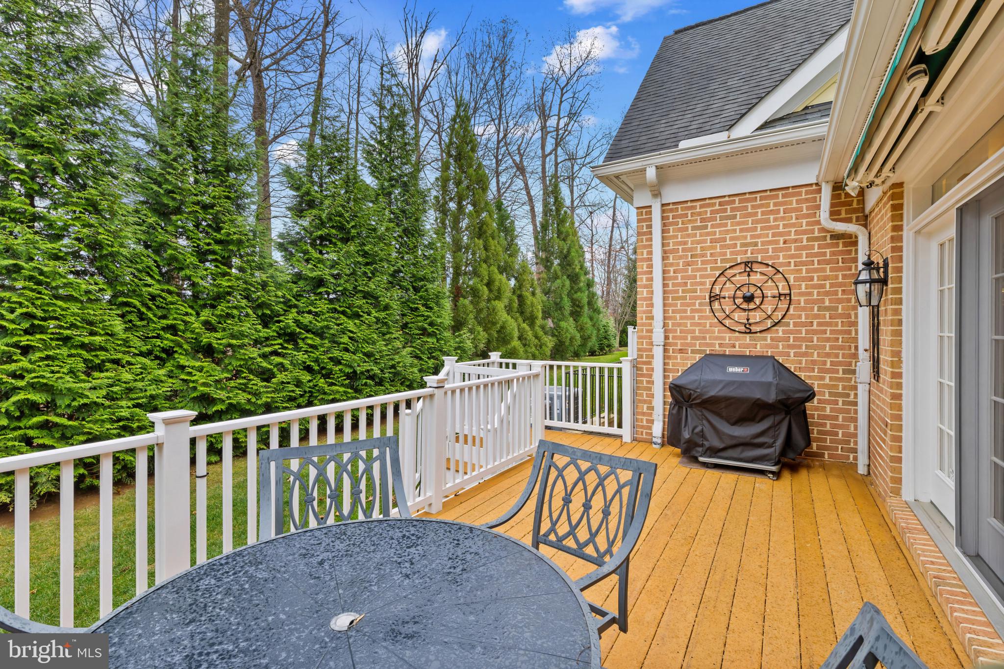 DUNLOY TOWNHOME - Residential