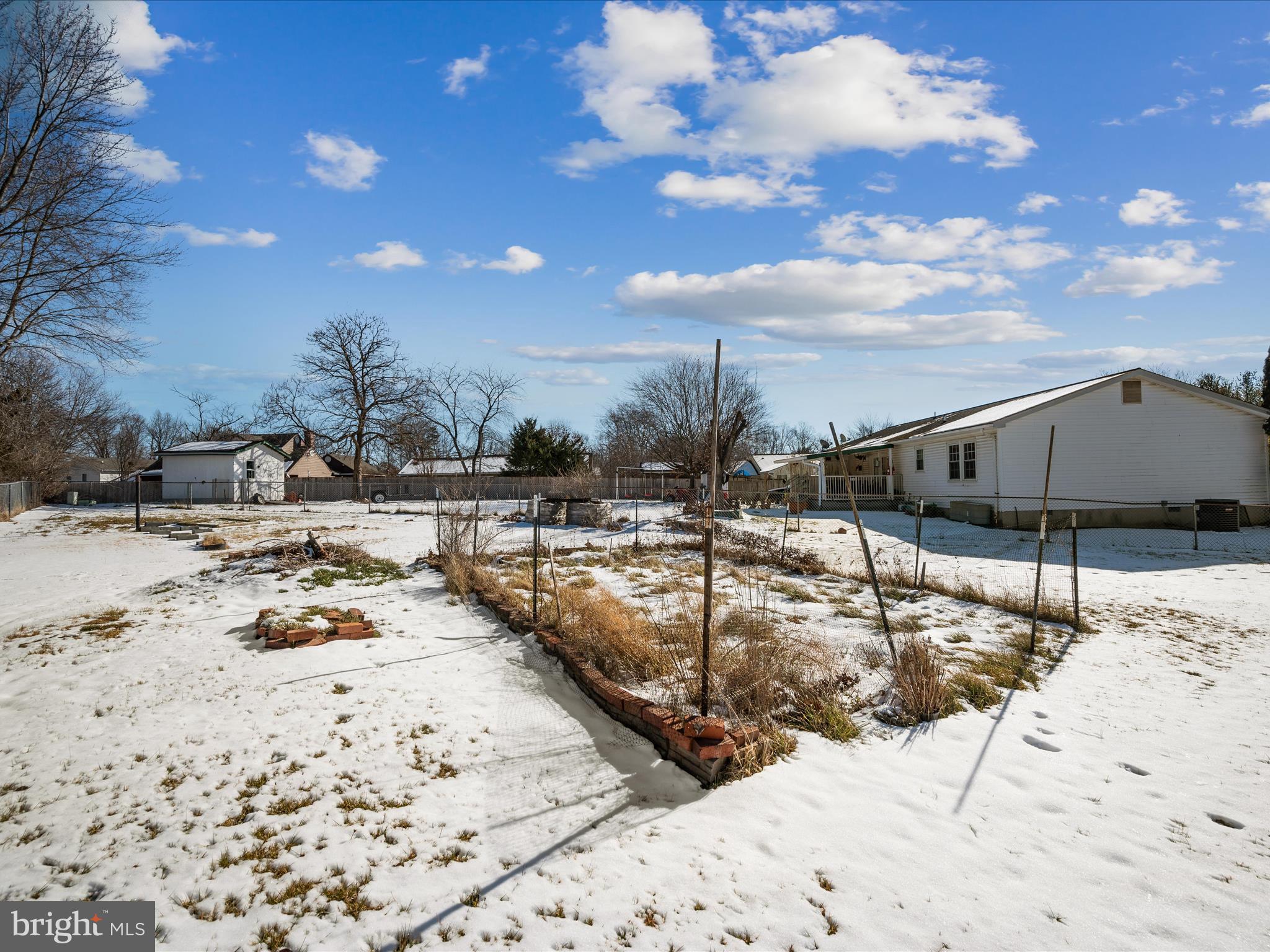 THE VILLAGE AT LAKESIDE - Residential