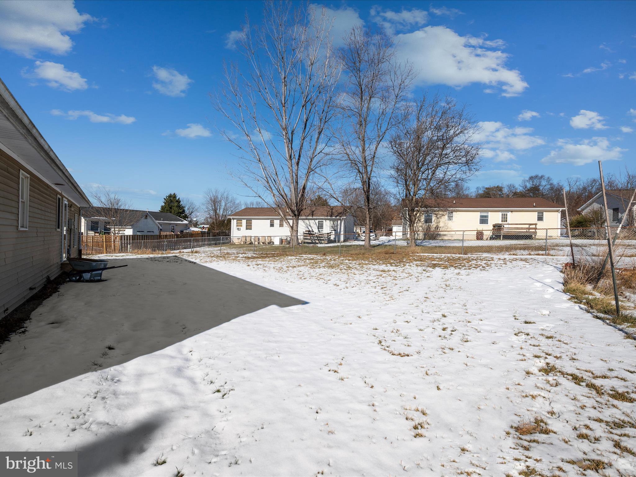 THE VILLAGE AT LAKESIDE - Residential