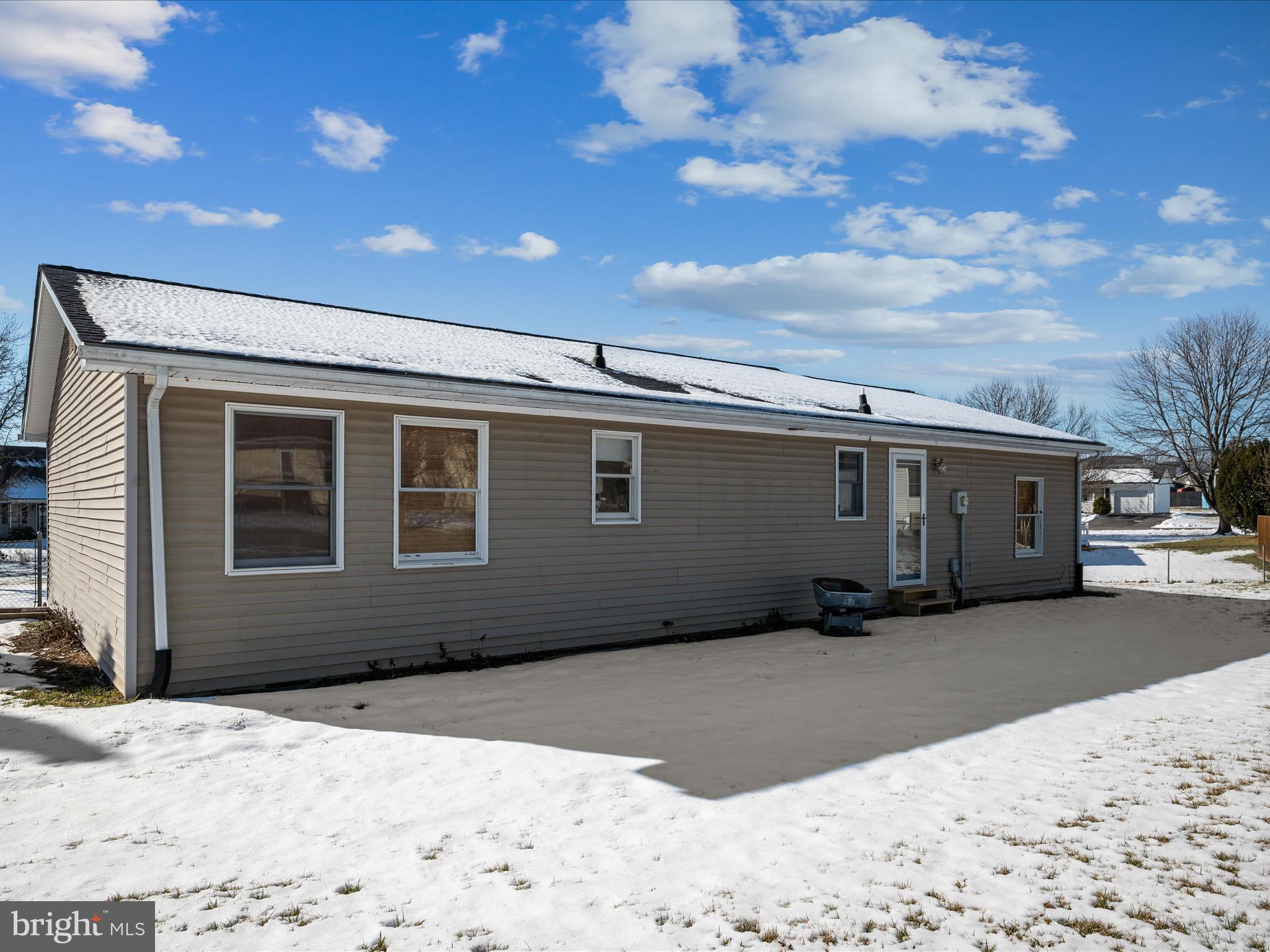 THE VILLAGE AT LAKESIDE - Residential