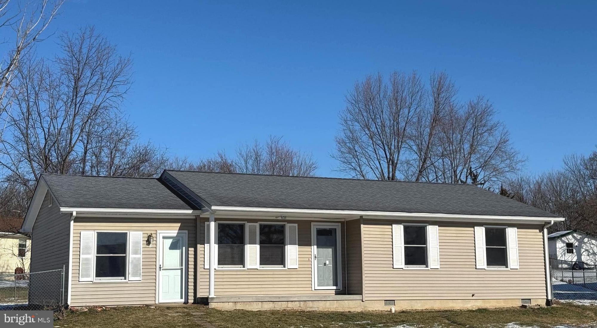 THE VILLAGE AT LAKESIDE - Residential