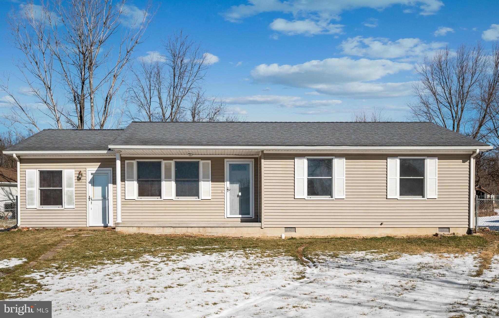 THE VILLAGE AT LAKESIDE - Residential