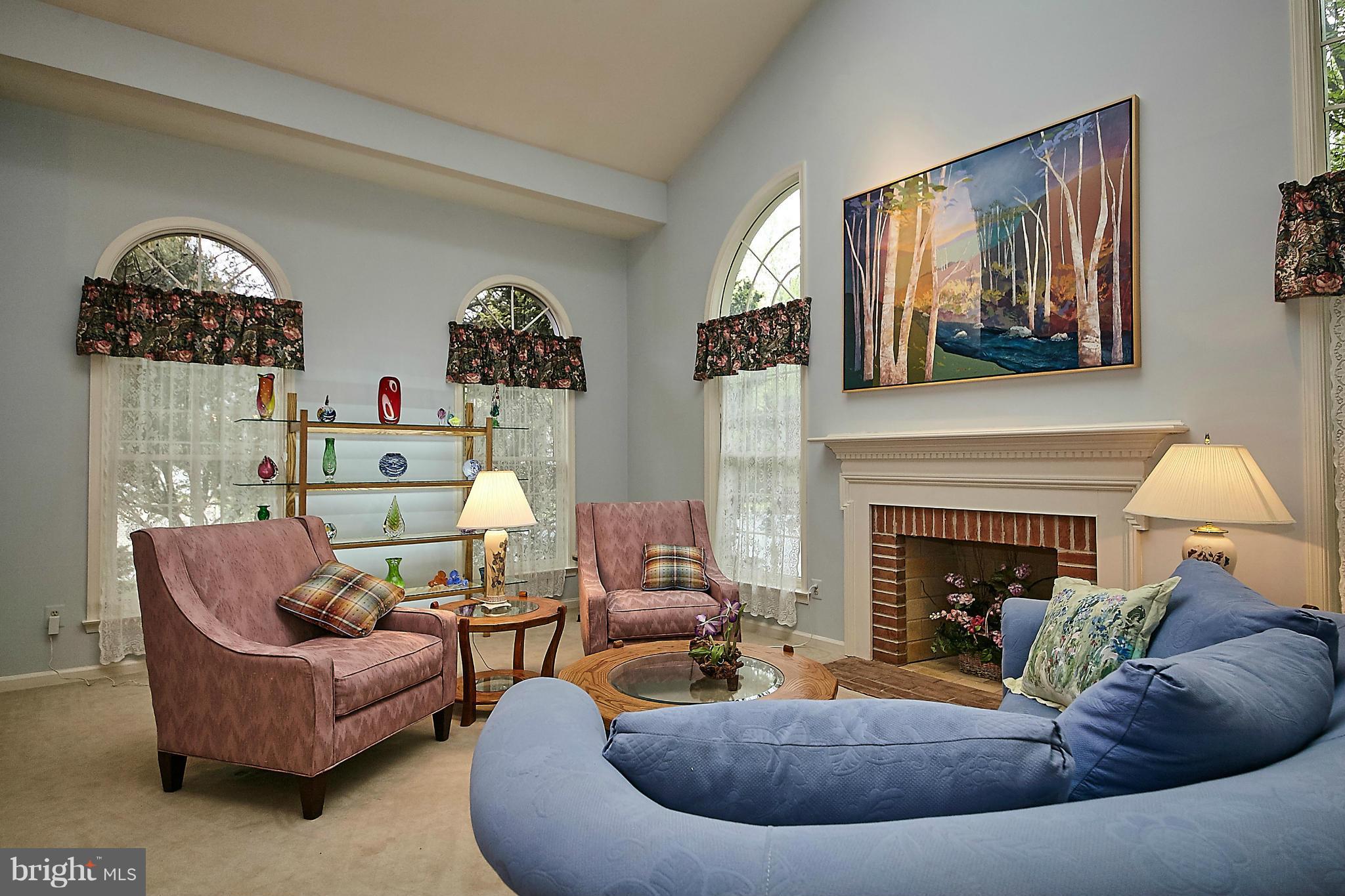 HAMPTON FOREST - Residential