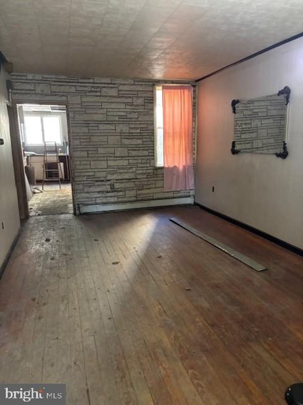 Photo of 350 North Street, POTTSVILLE, PA 17901 (MLS # PASK2024156)