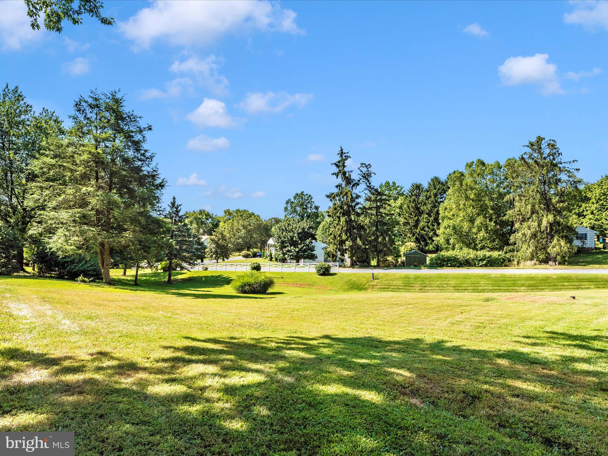 WALNUT RIDGE - Residential