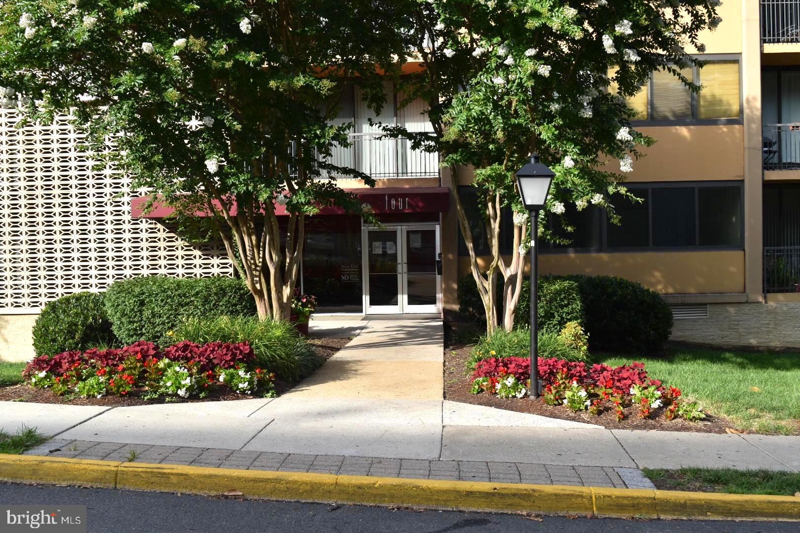 EOS TWENTY-ONE - Residential Lease