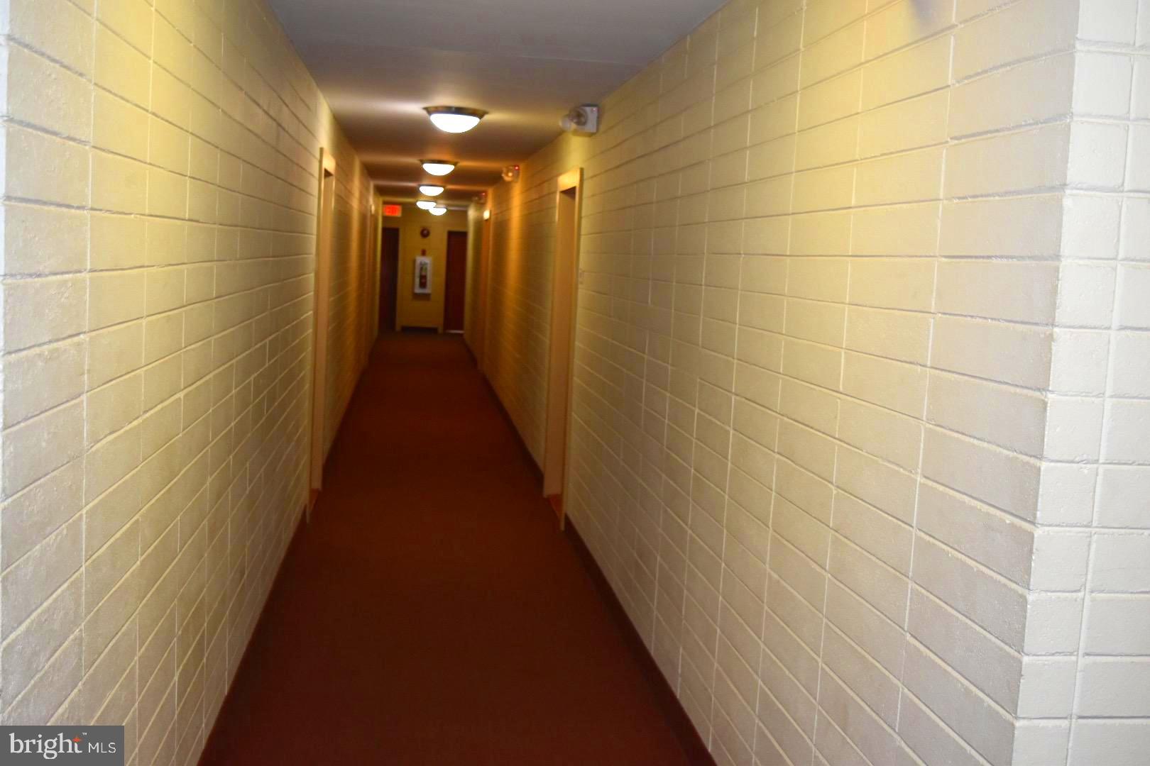 EOS TWENTY-ONE - Residential Lease