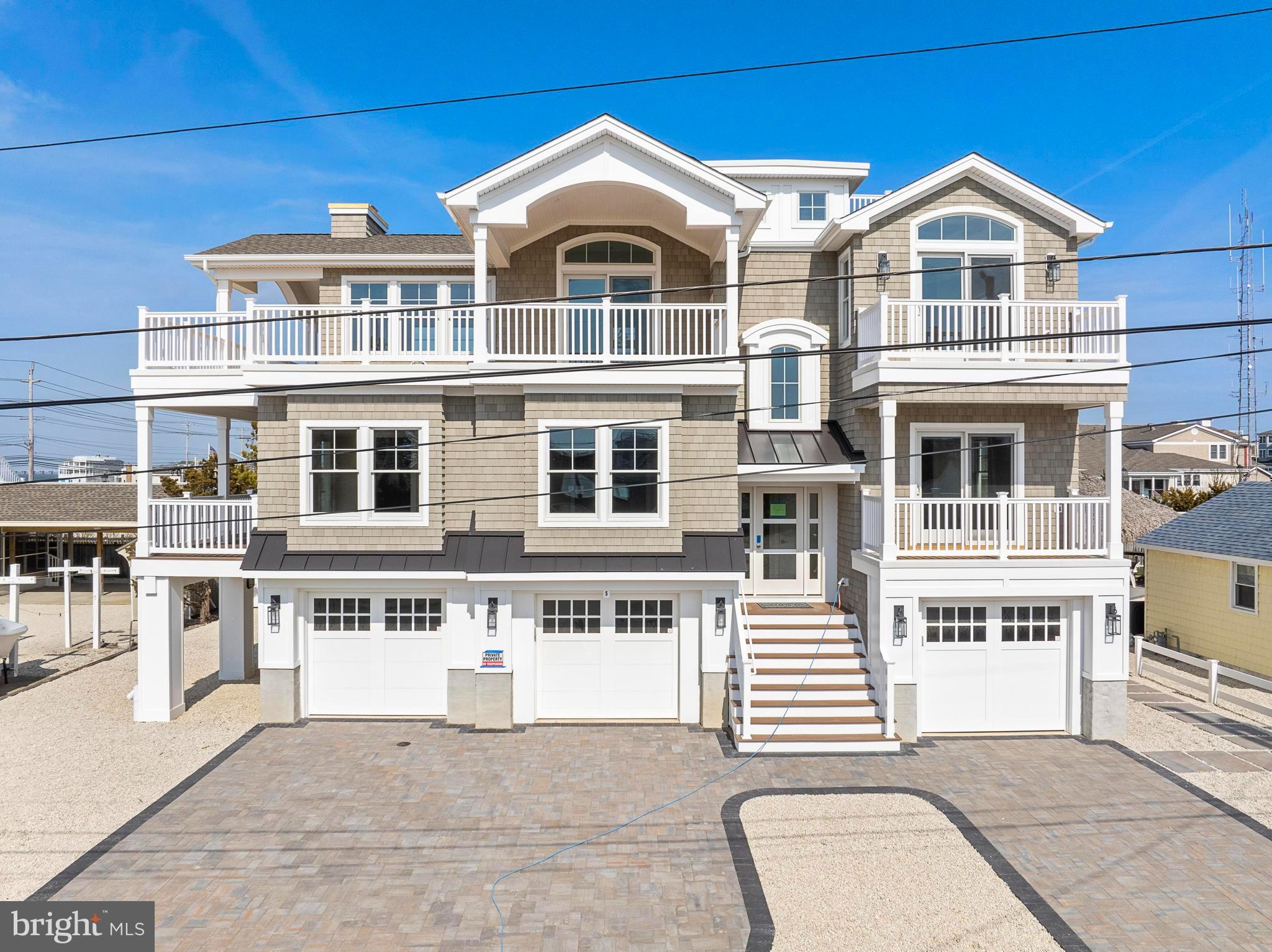 5 E DAYTON AVENUE