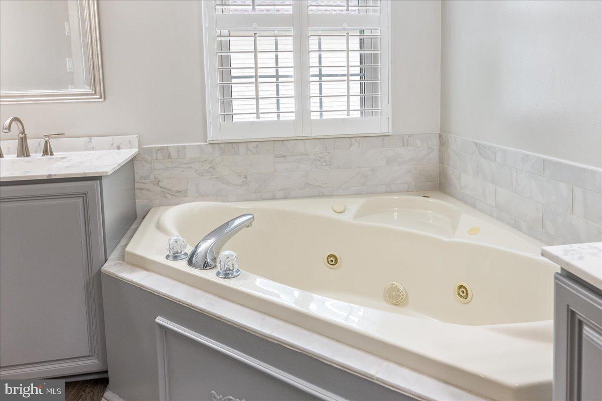 PEDDLERS VIEW - Residential