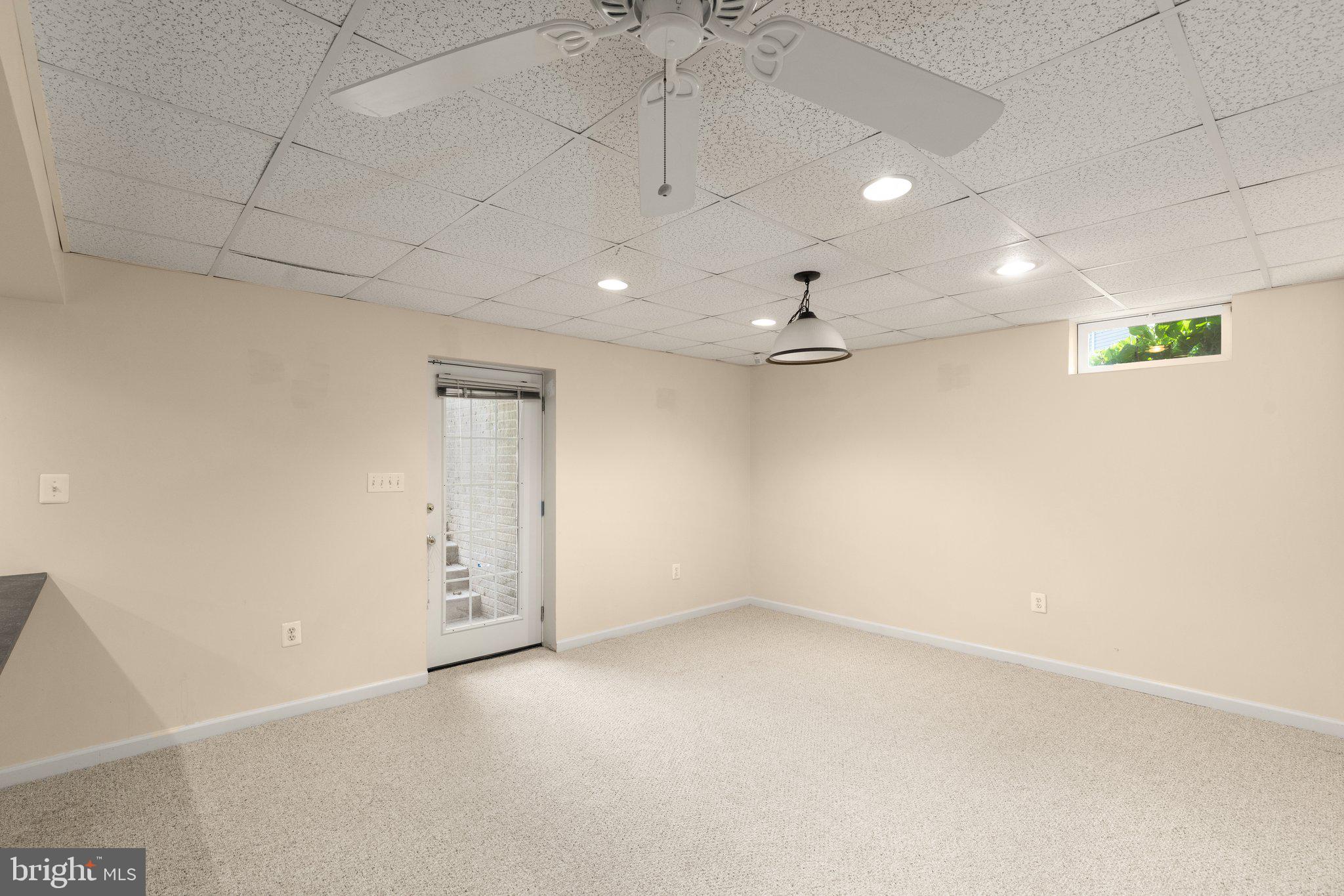 MOORES ORCHARD - Residential