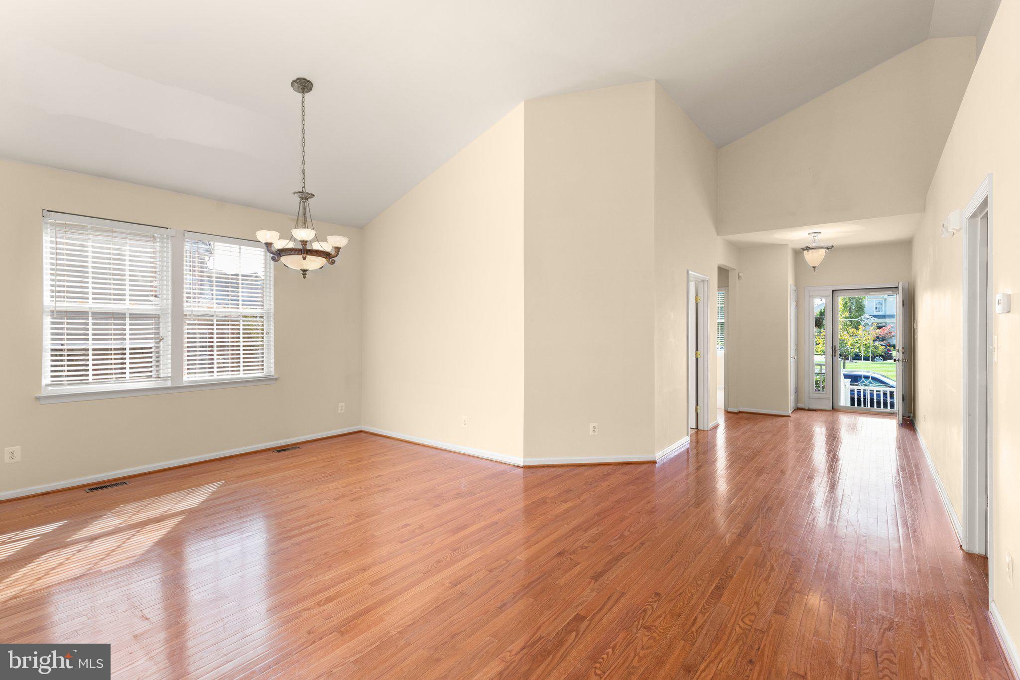 MOORES ORCHARD - Residential