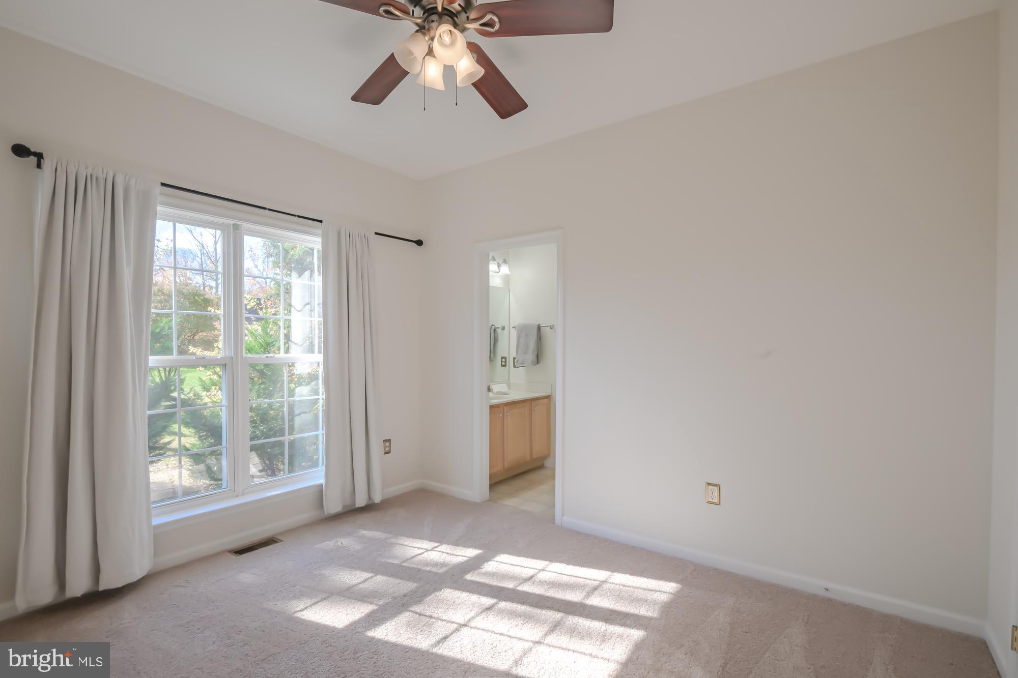 WELLINGTON CHASE ON THE RAPPAHANNOCK - Residential