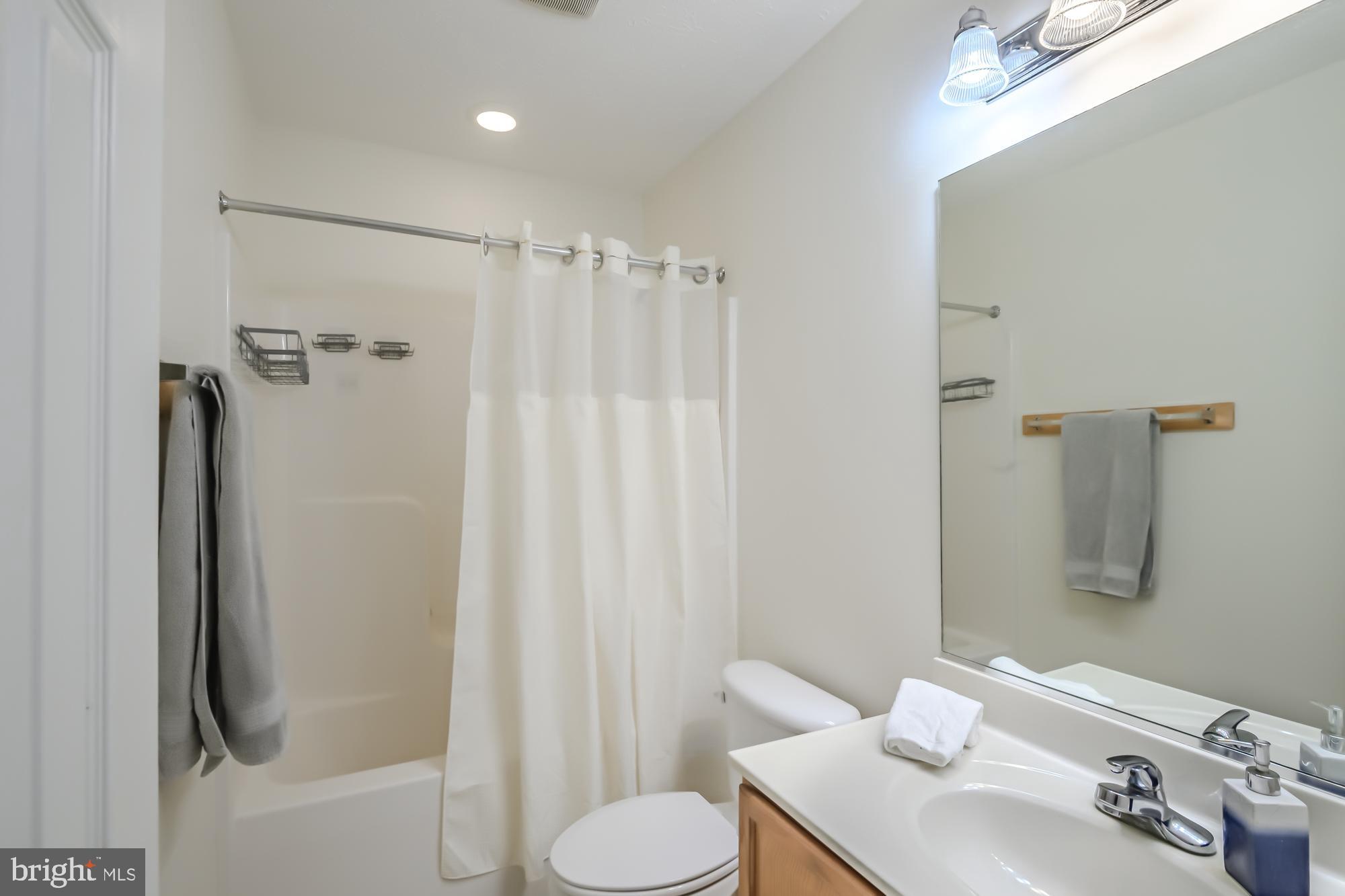 WELLINGTON CHASE ON THE RAPPAHANNOCK - Residential