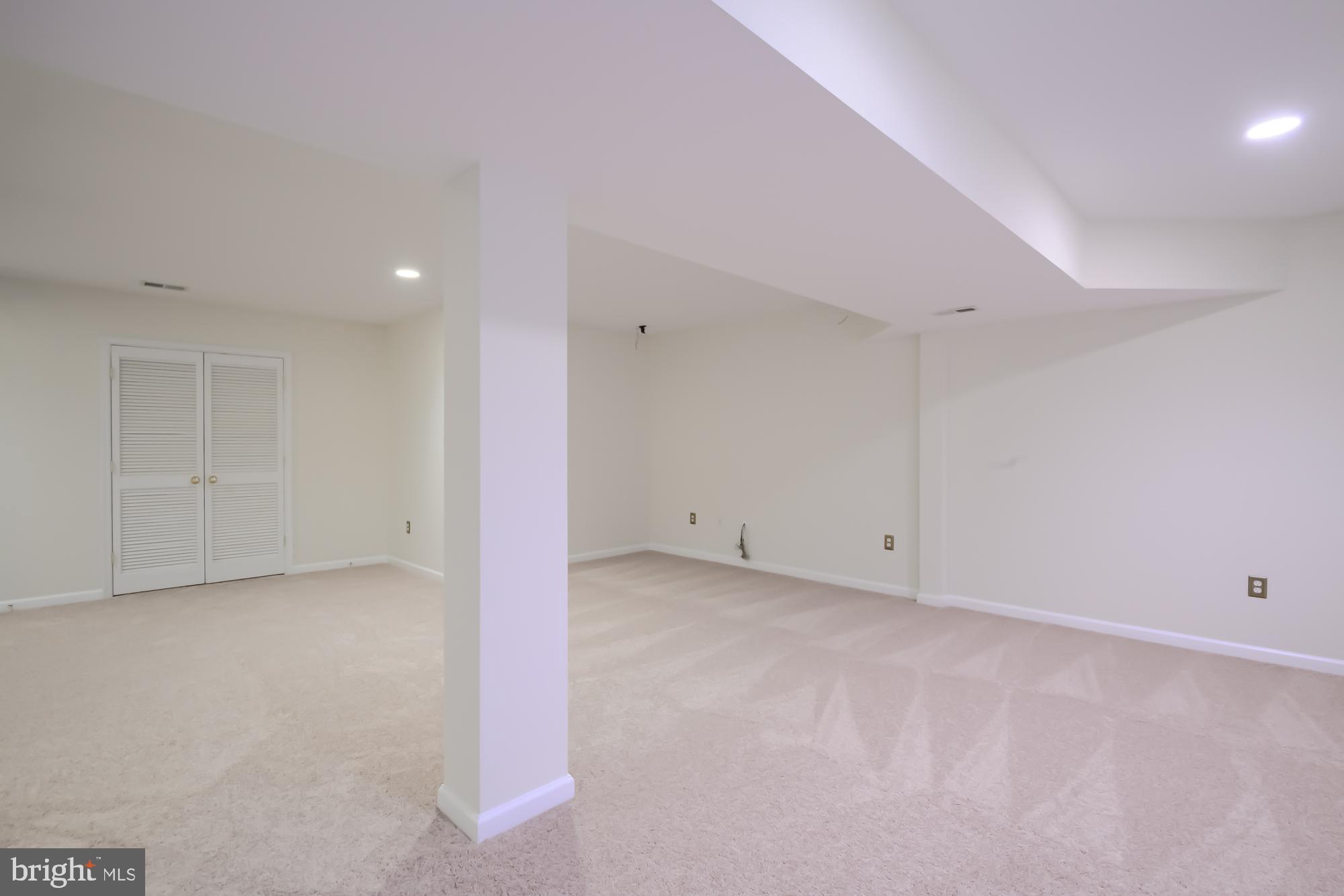 WELLINGTON CHASE ON THE RAPPAHANNOCK - Residential