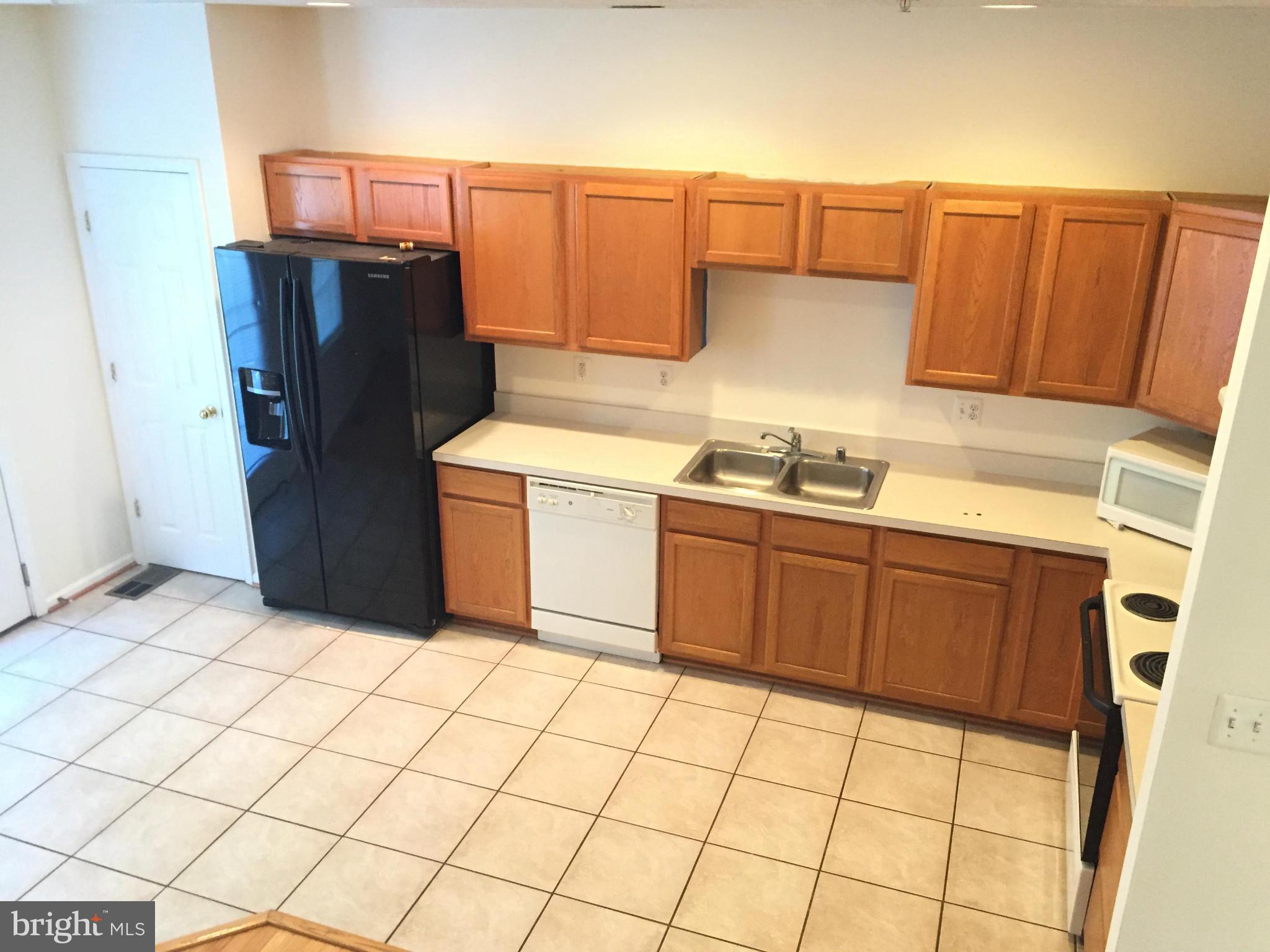 MIRAMAR LANDING - Residential Lease