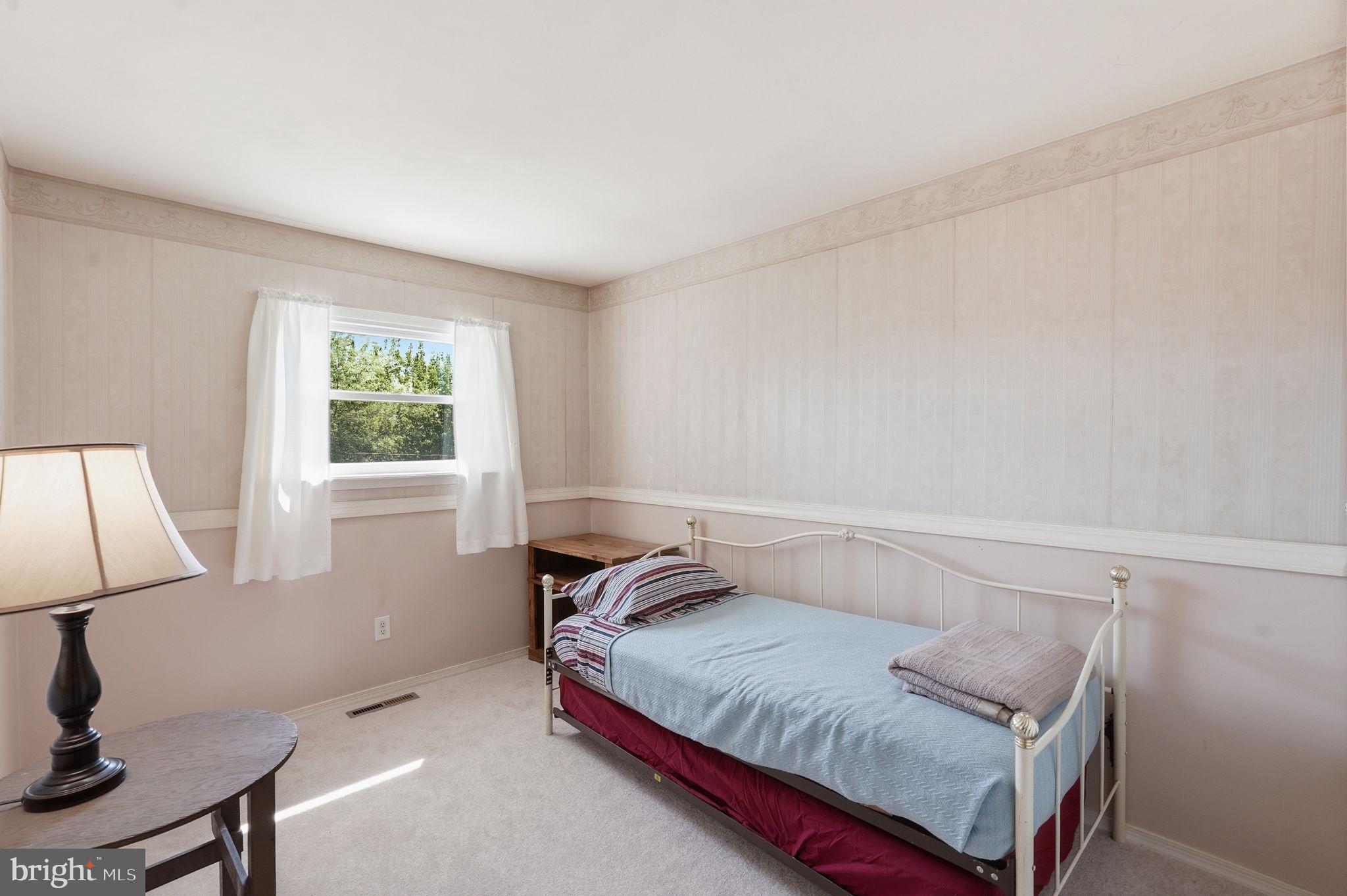 ROCK CREEK ESTATES - Residential