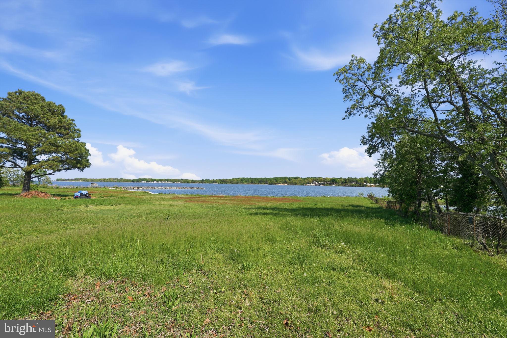 ROCK CREEK ESTATES - Residential