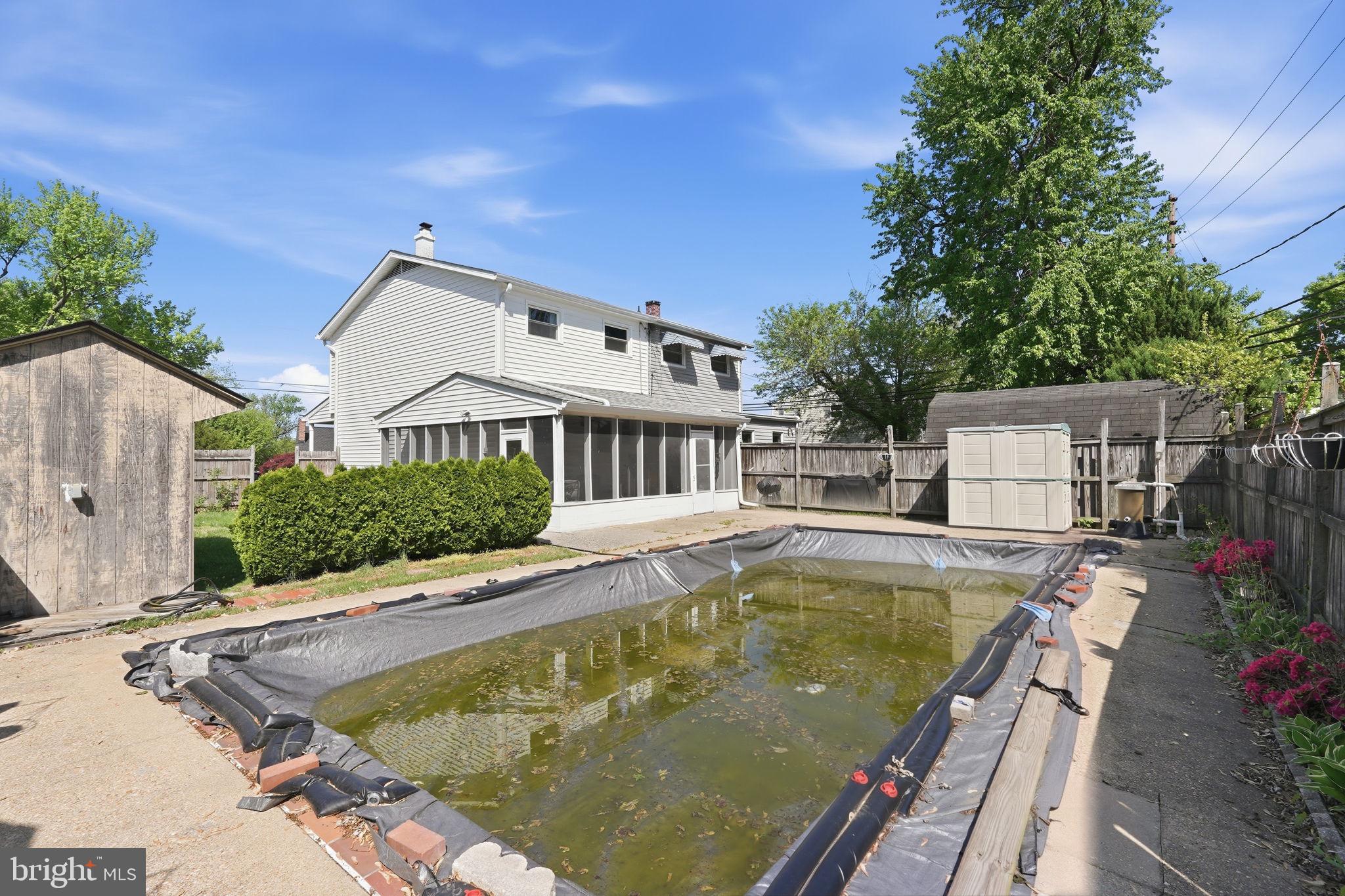 ROCK CREEK ESTATES - Residential