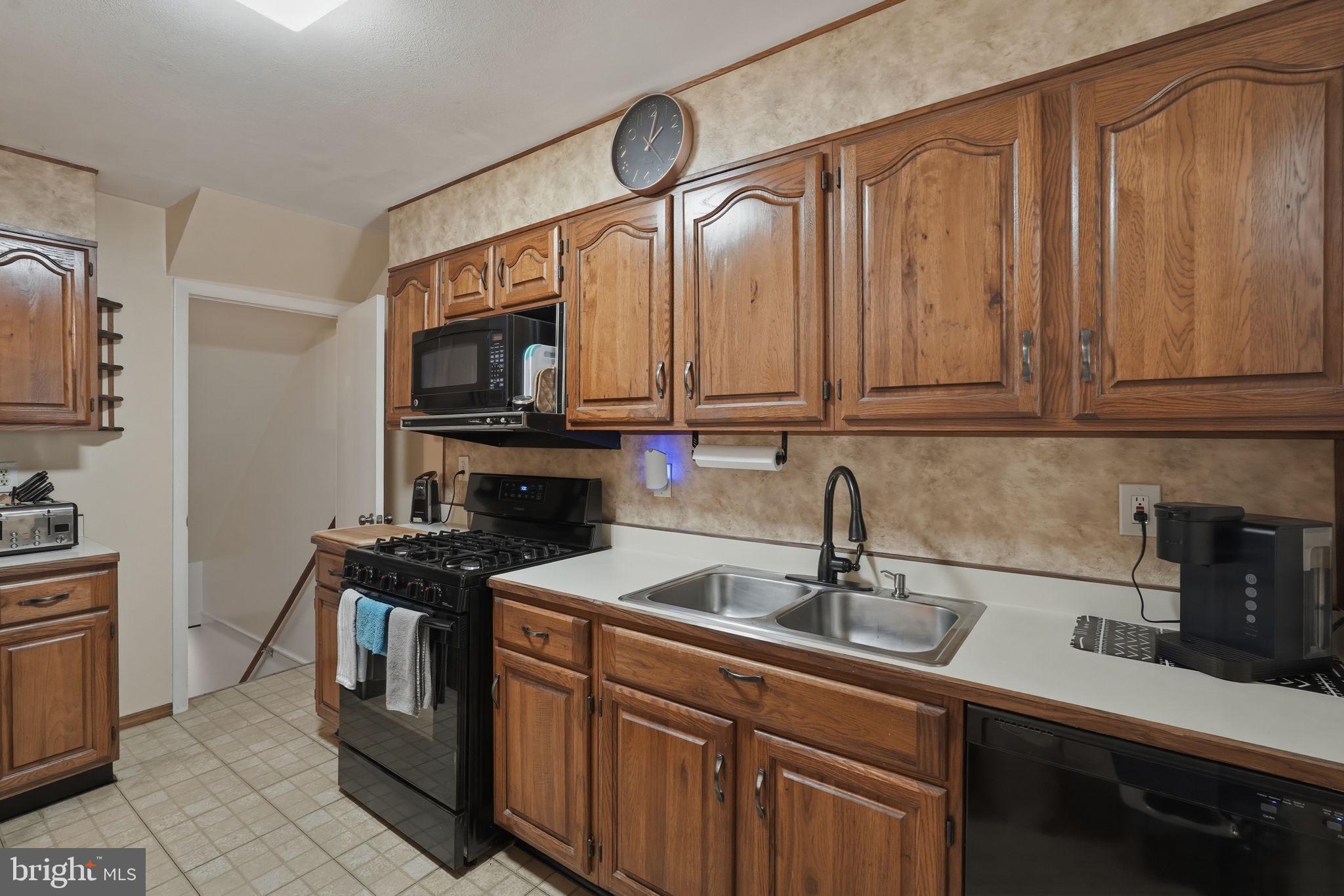 ROCK CREEK ESTATES - Residential