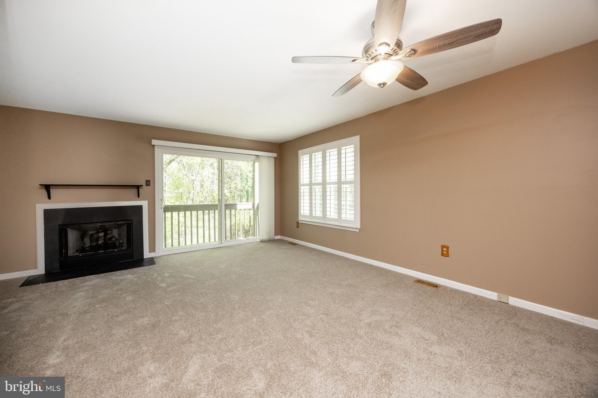 BALLINAHINCH - Residential