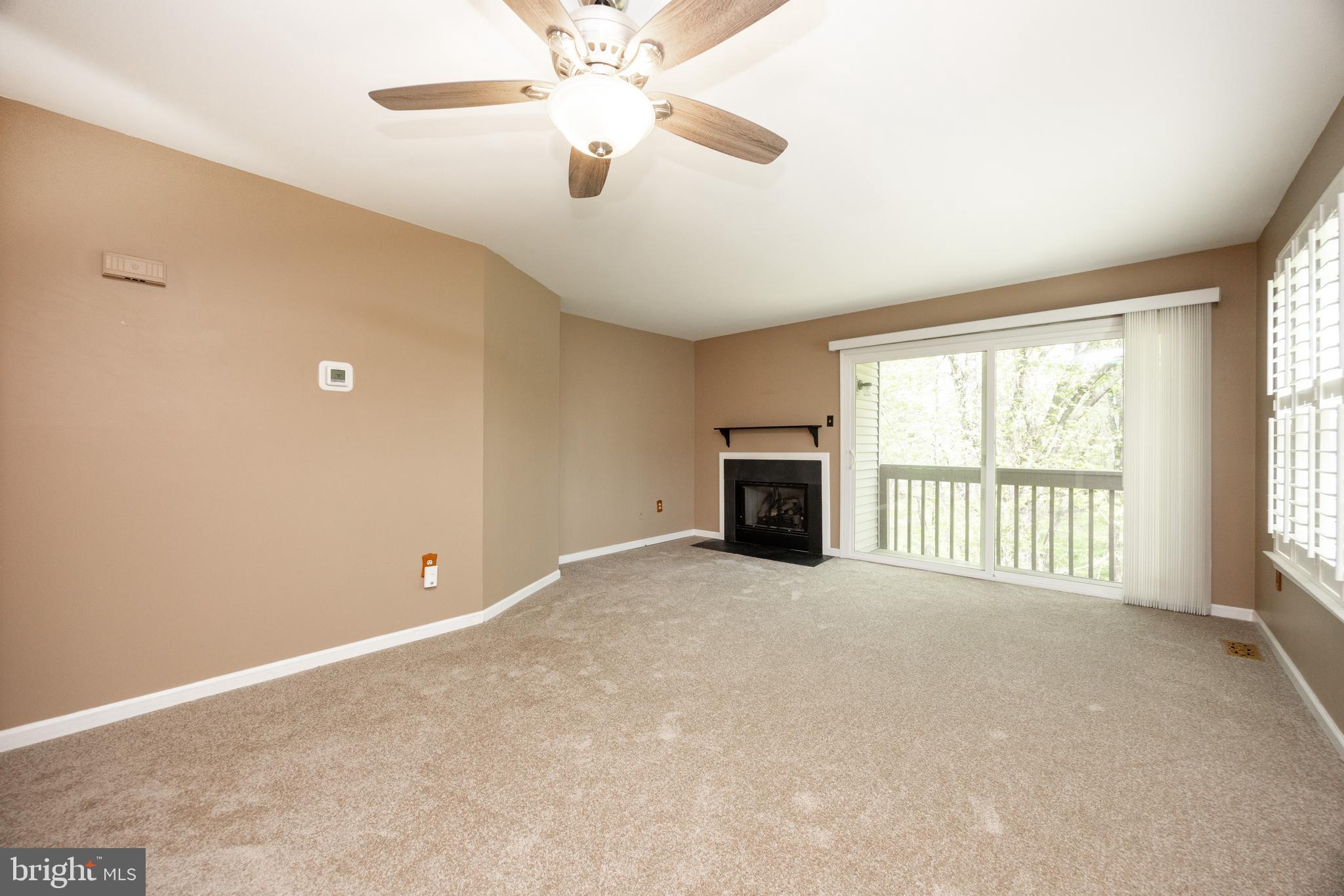 BALLINAHINCH - Residential