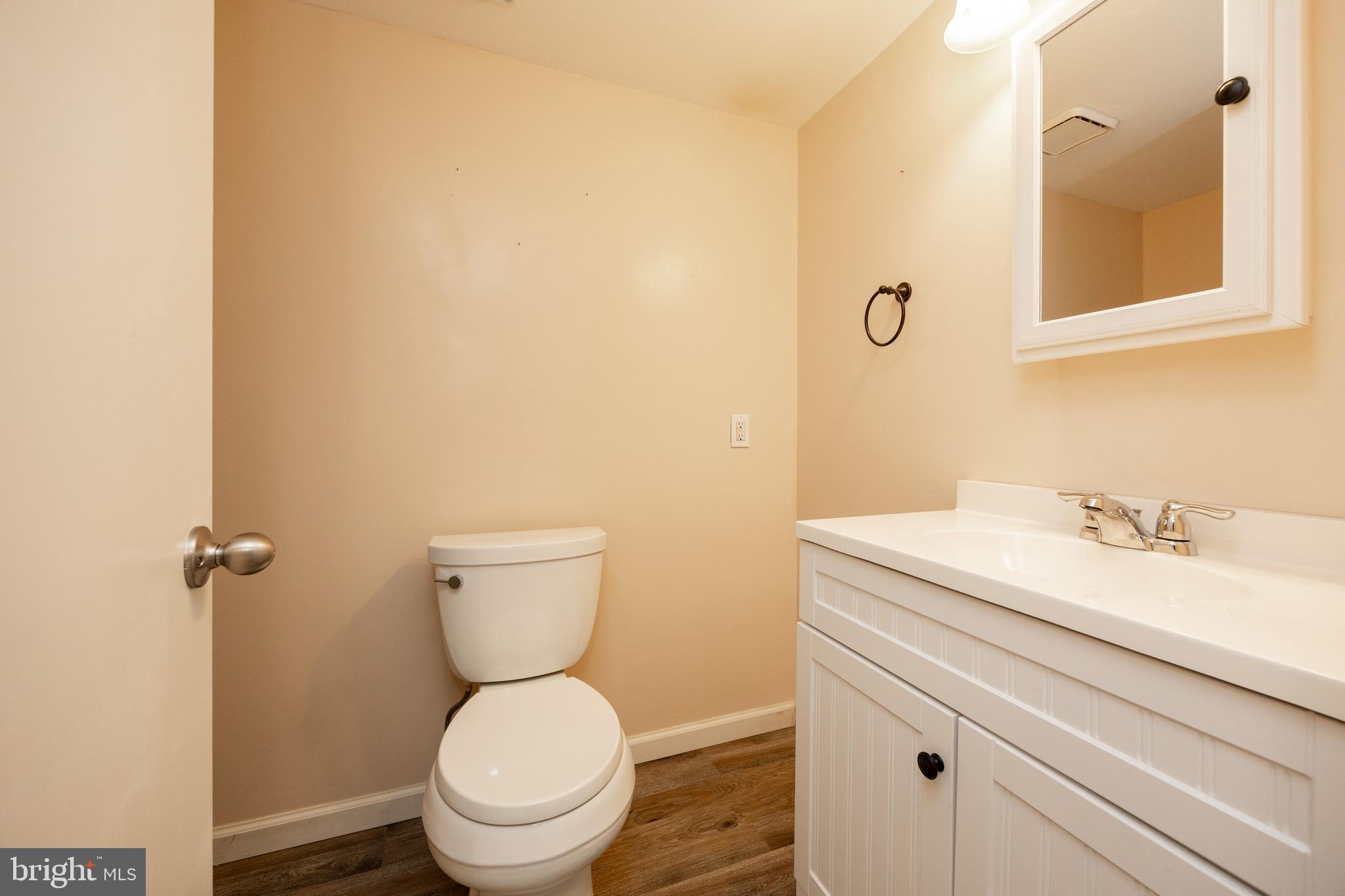 BALLINAHINCH - Residential