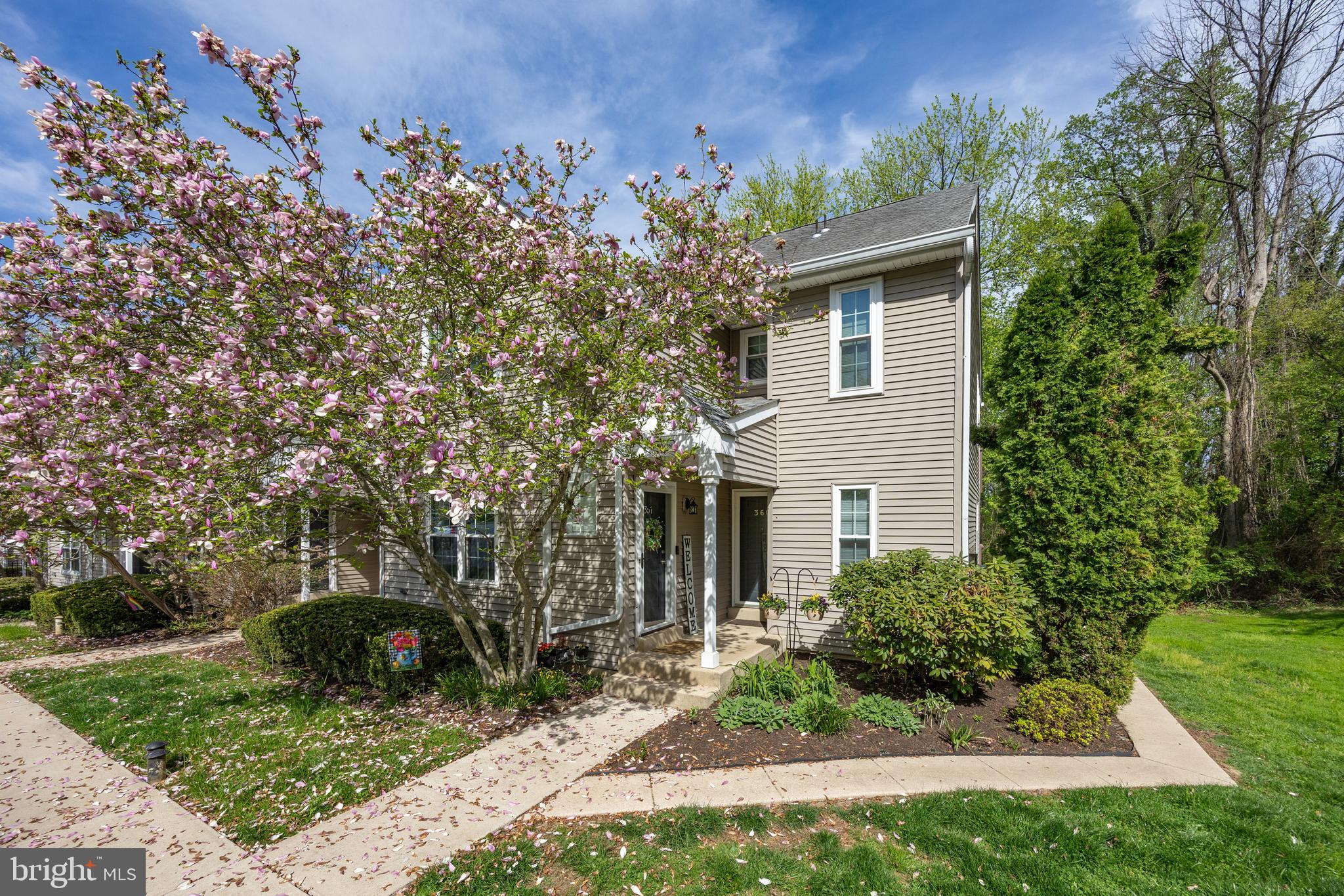 BALLINAHINCH - Residential