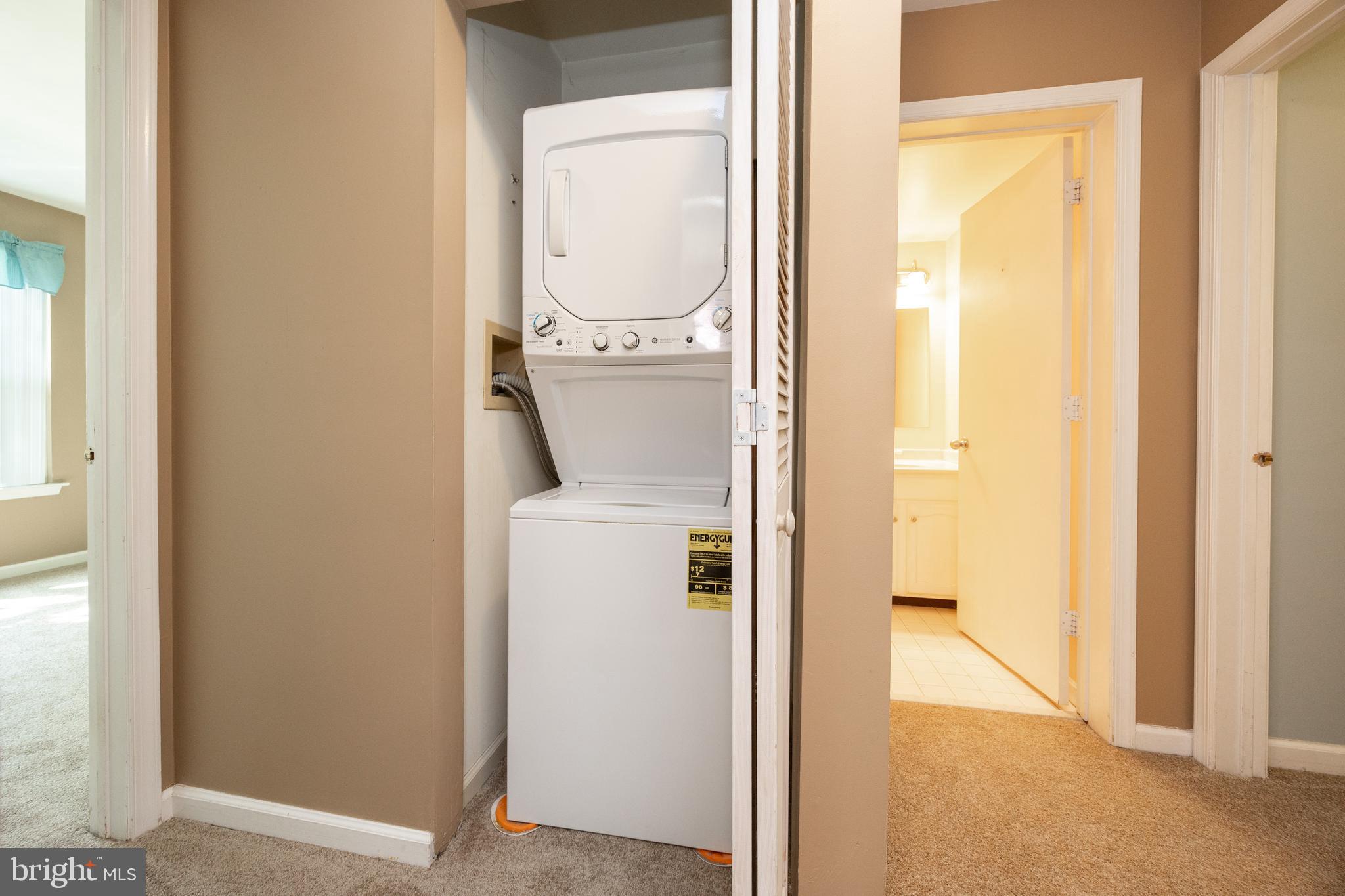 BALLINAHINCH - Residential