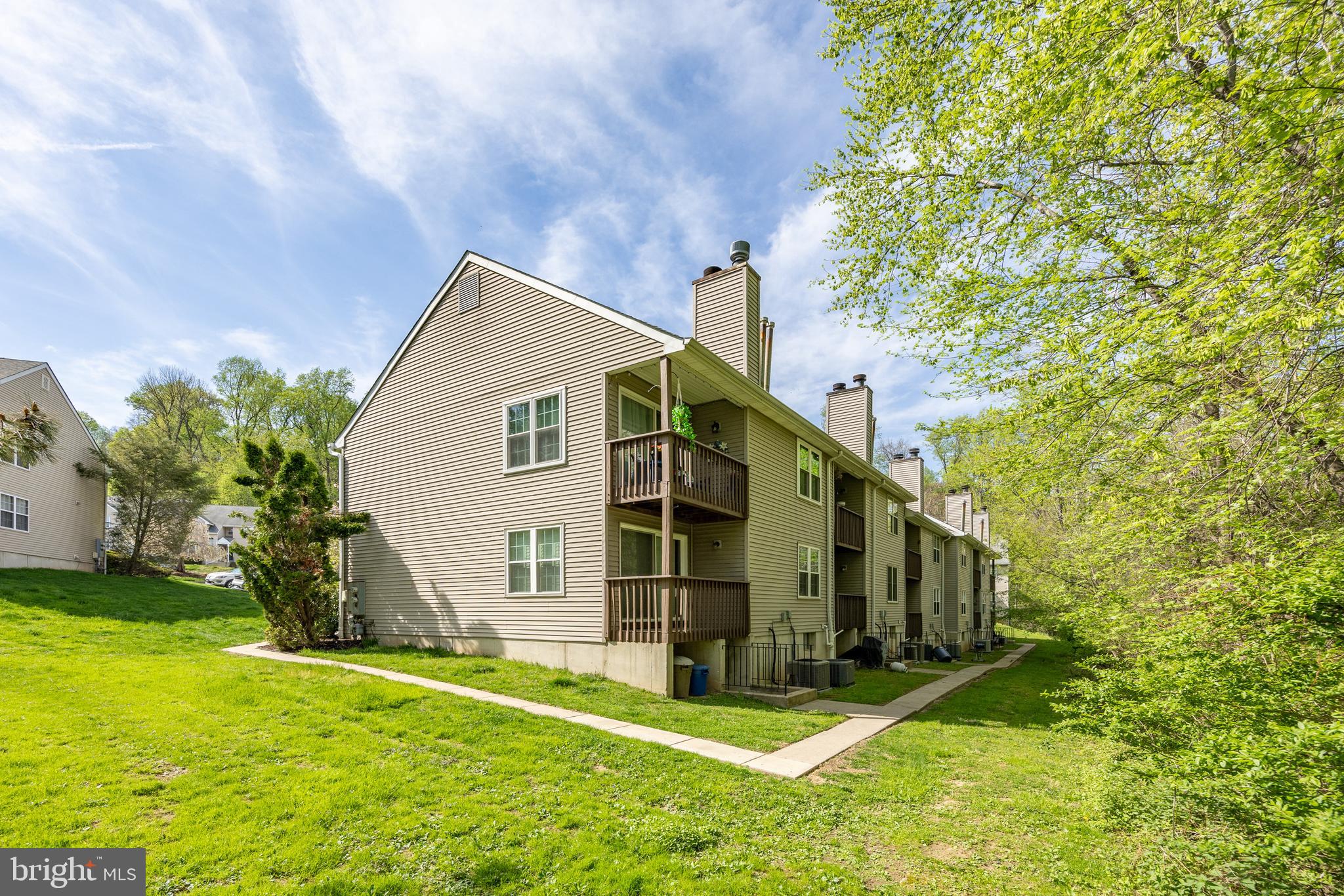 BALLINAHINCH - Residential