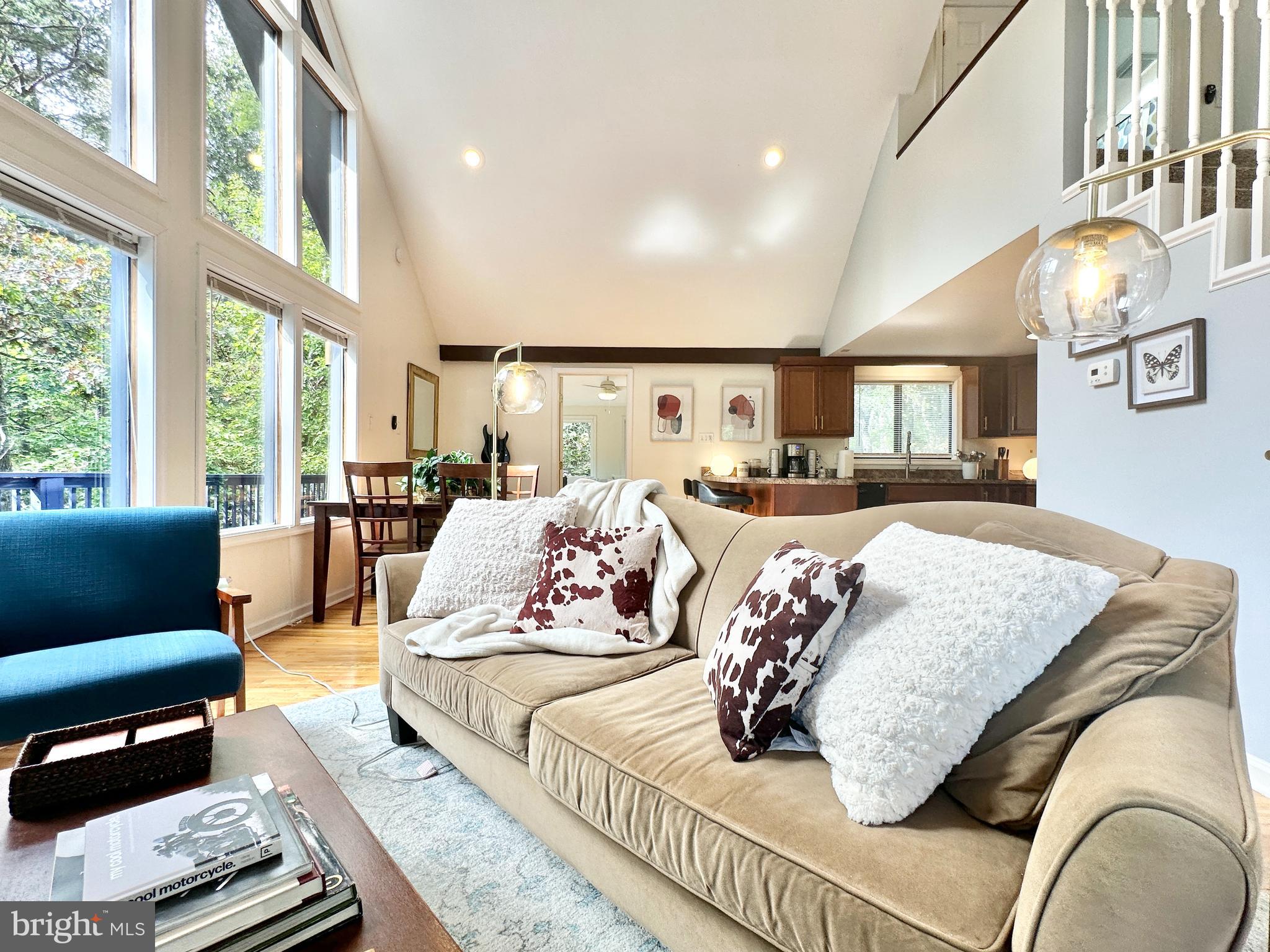 THE WOODS - Residential