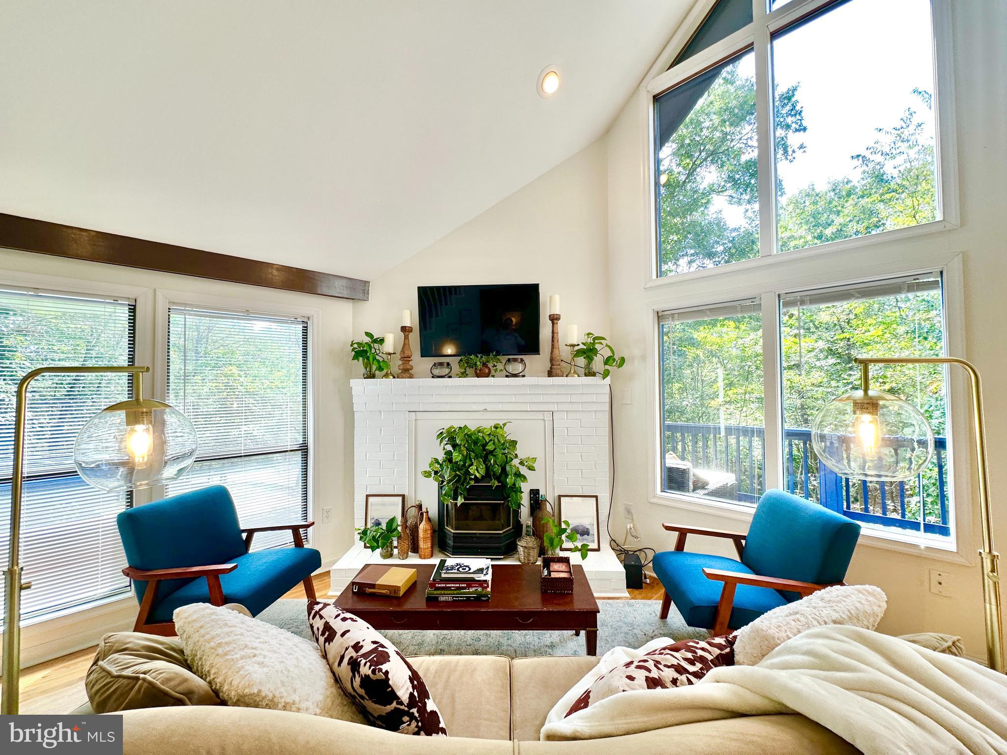 THE WOODS - Residential