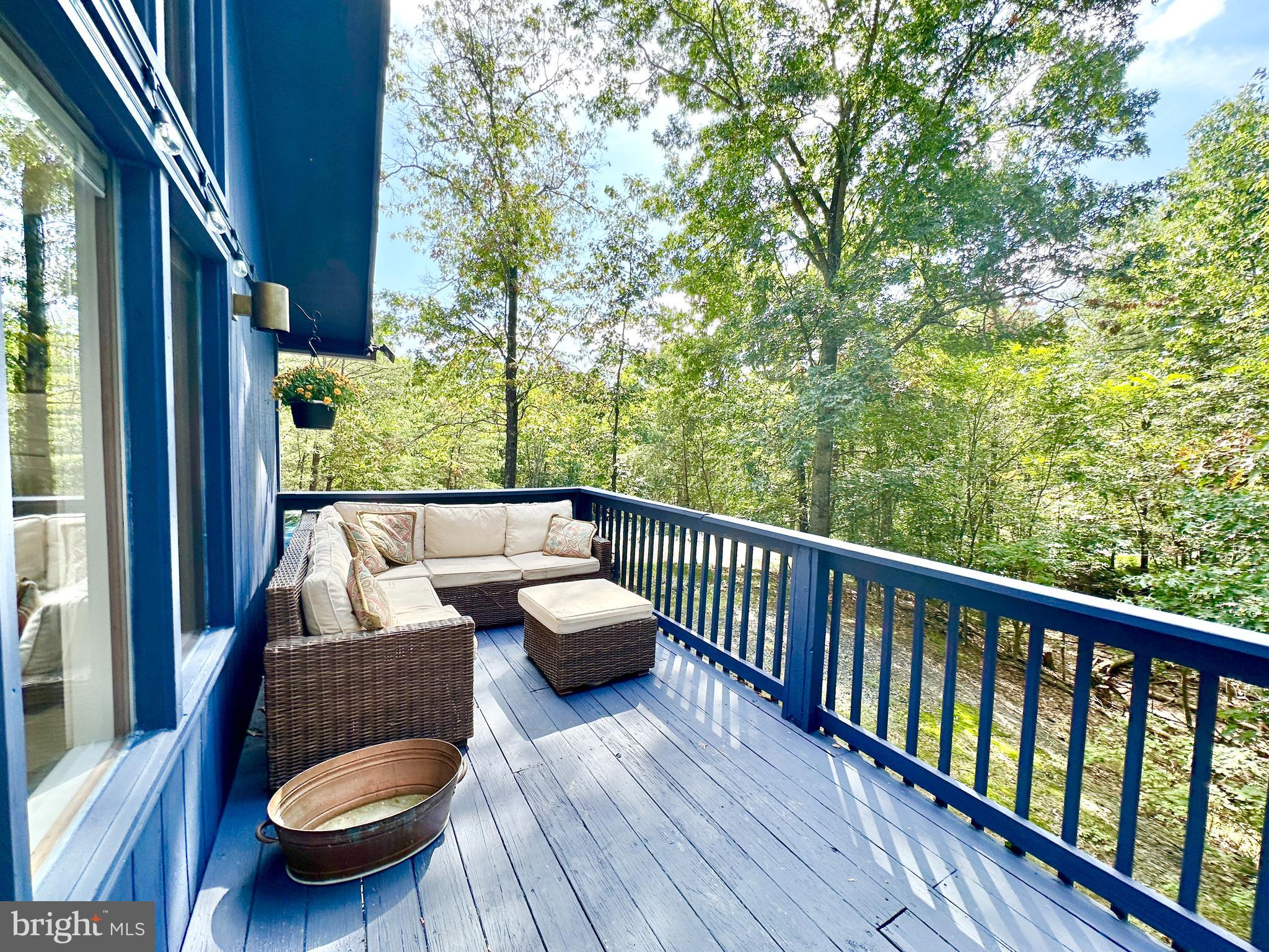 THE WOODS - Residential