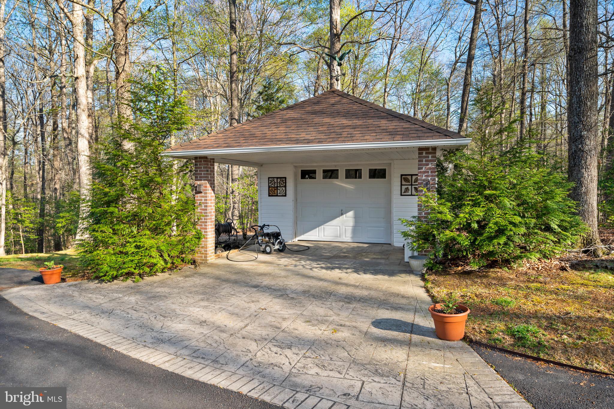 PLEASANT VALLEY FARMSTD - Residential