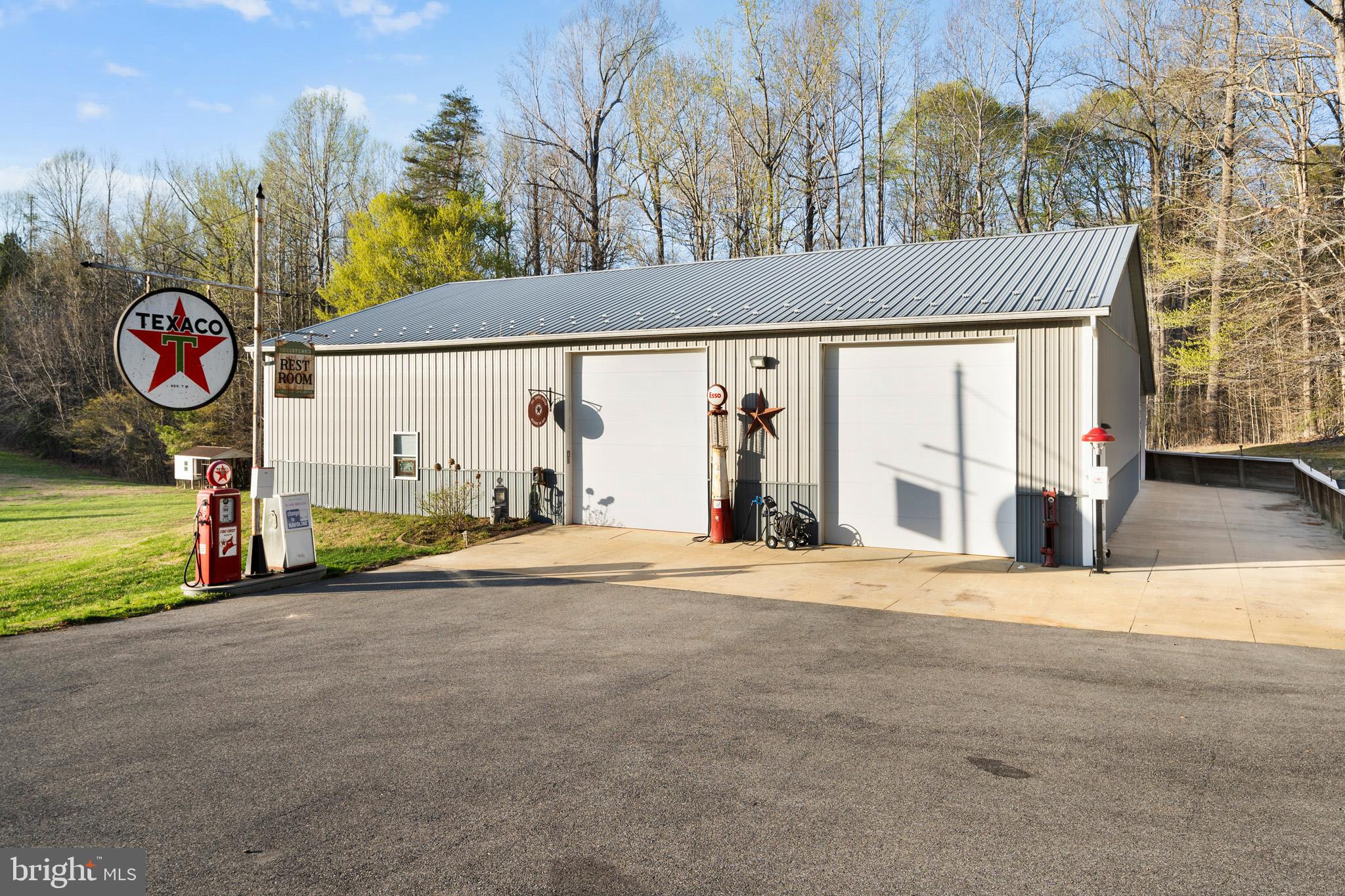 PLEASANT VALLEY FARMSTD - Residential