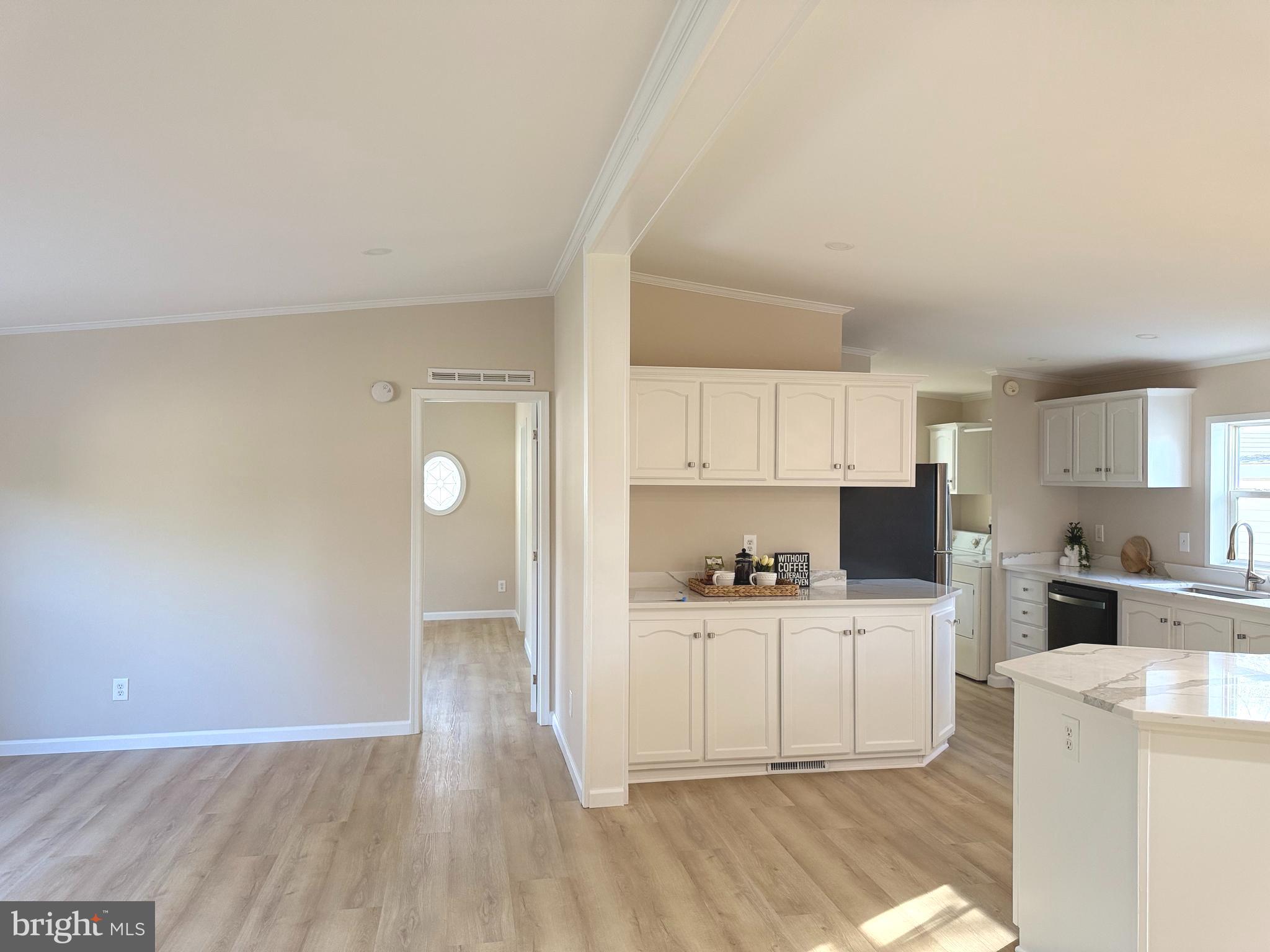 MEADOWS OF CHANTILLY - Residential