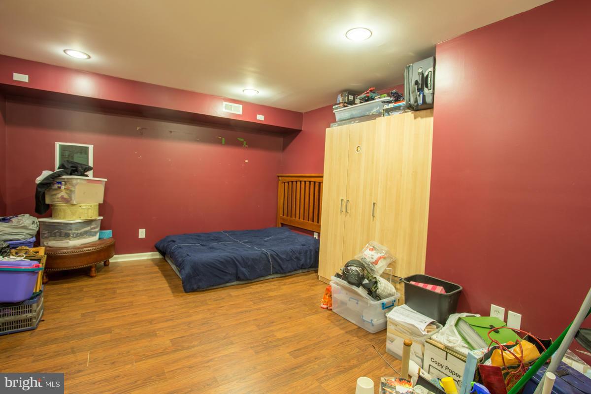 ASHLAND - Residential